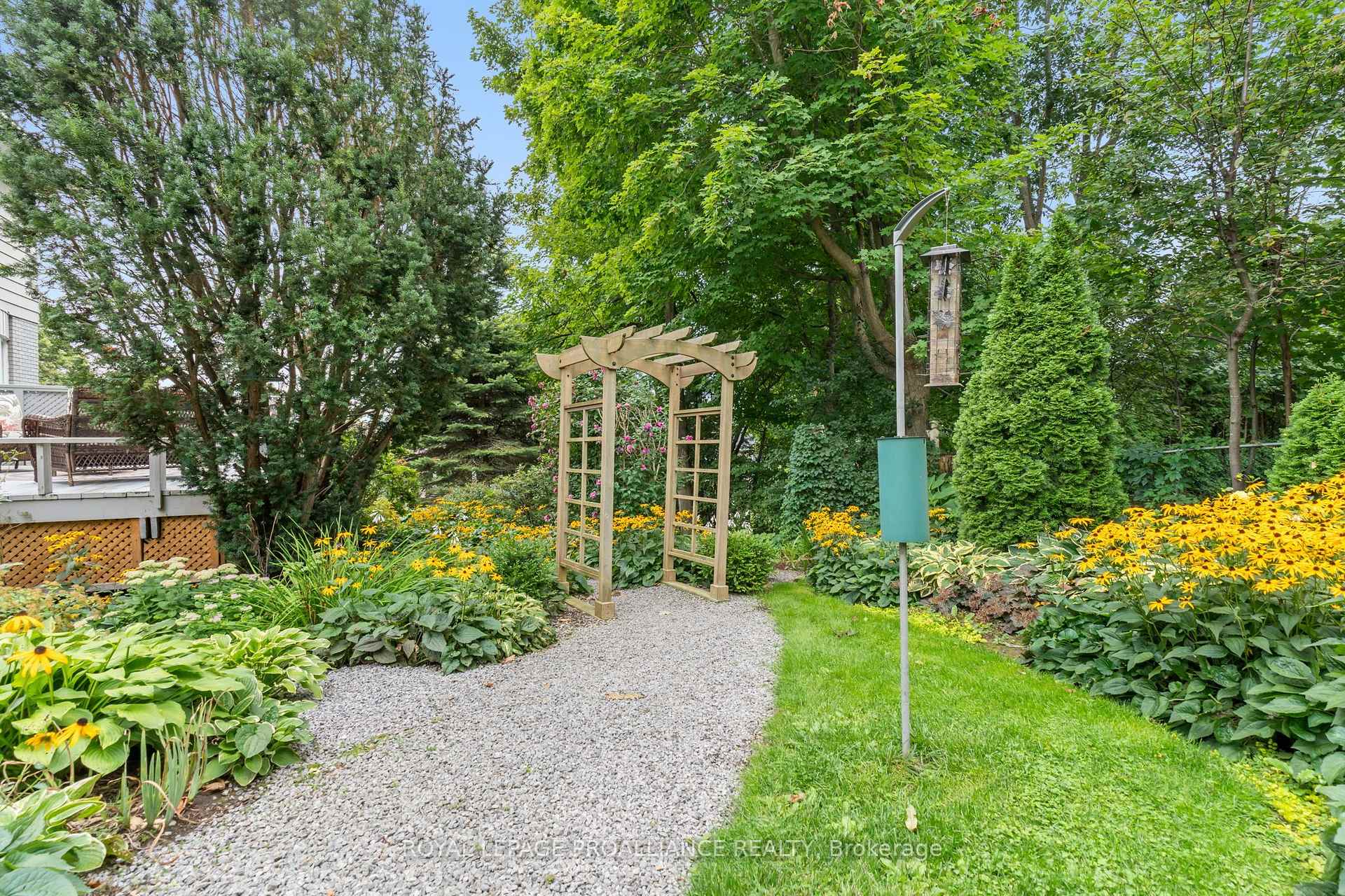 Photo 42 of 5 Rockcliffe Road, Brockville, Brockville — HOMEH