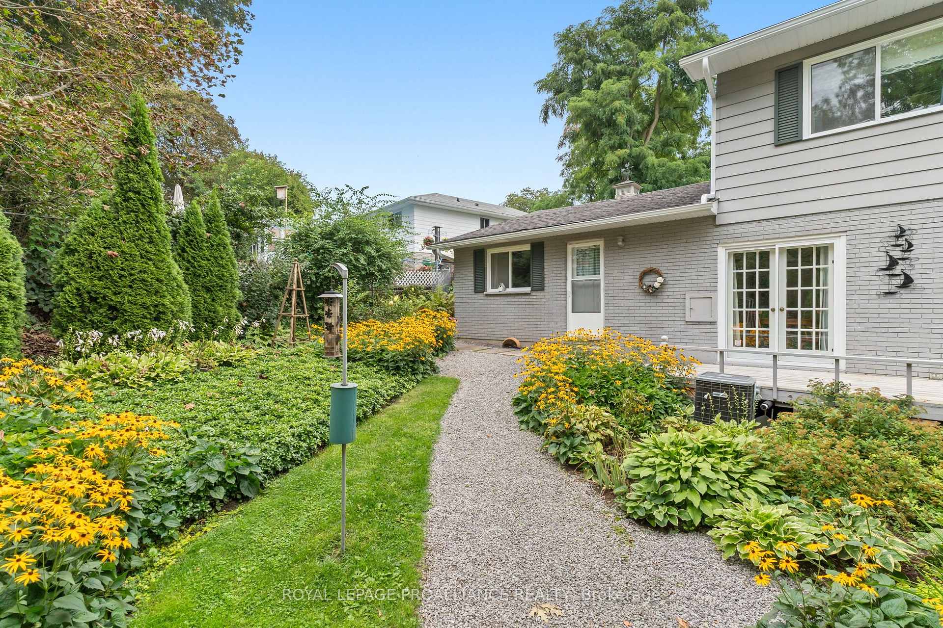 Photo 44 of 5 Rockcliffe Road, Brockville, Brockville — HOMEH