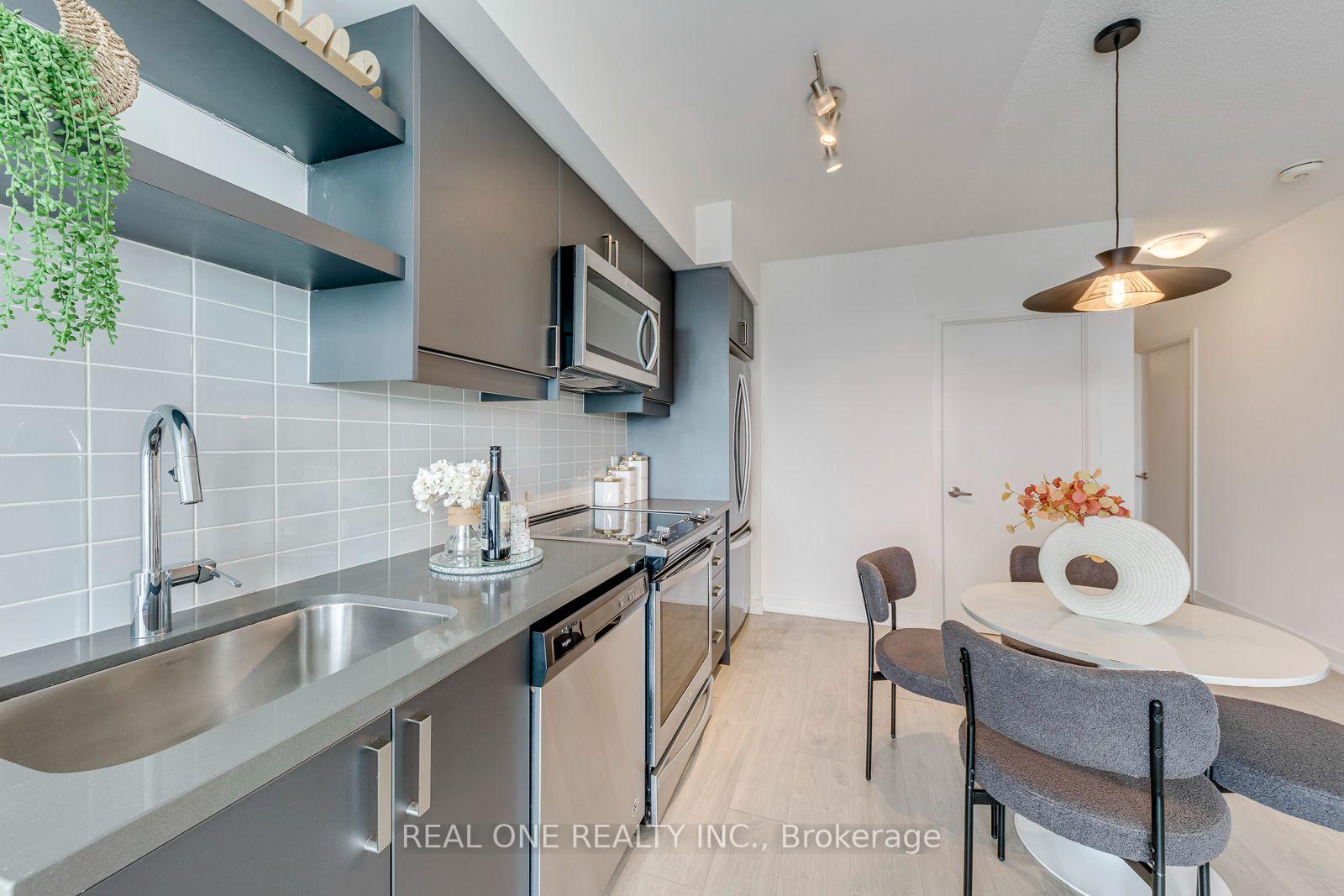 Photo 15 of Unit 3706, 50 Wellesley Street E, Toronto, Church-Yonge Corridor — HOMEH