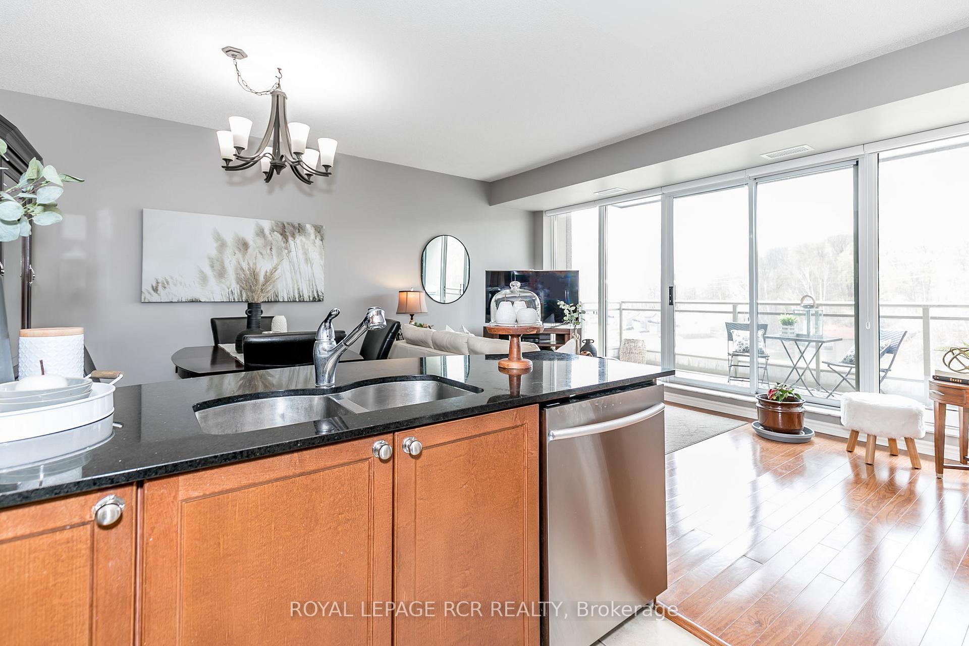 Photo 15 of Unit 608, 699 Aberdeen Boulevard, Midland — HOMEH