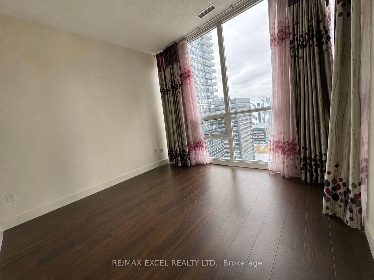 Photo 19 of Unit 2604, 23 Sheppard Avenue E, North York, Willowdale East — HOMEH