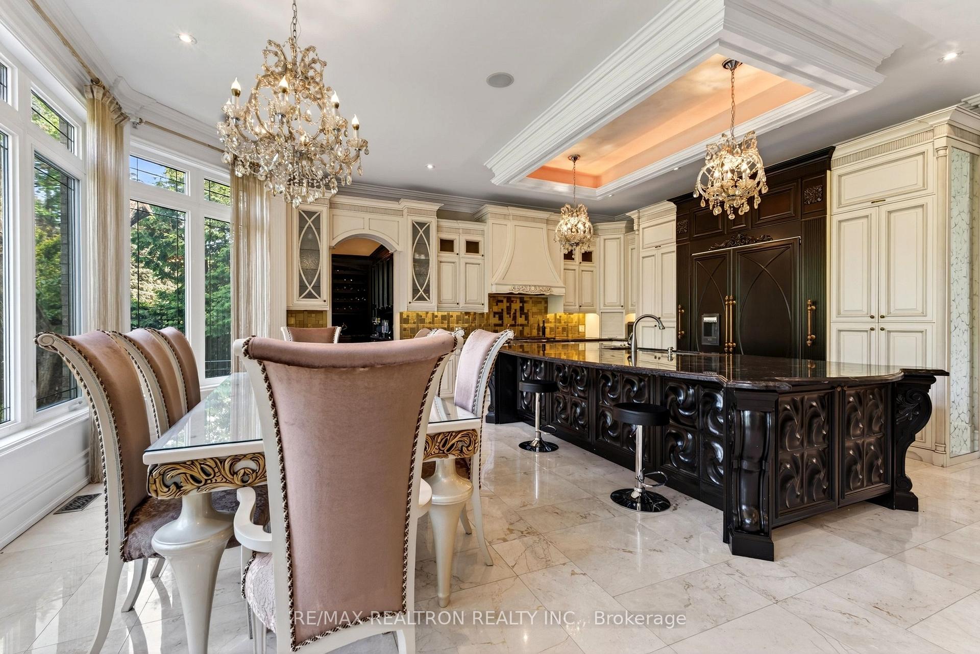 Photo 18 of 30 Thornlea Road, Markham, Thornhill — HOMEH