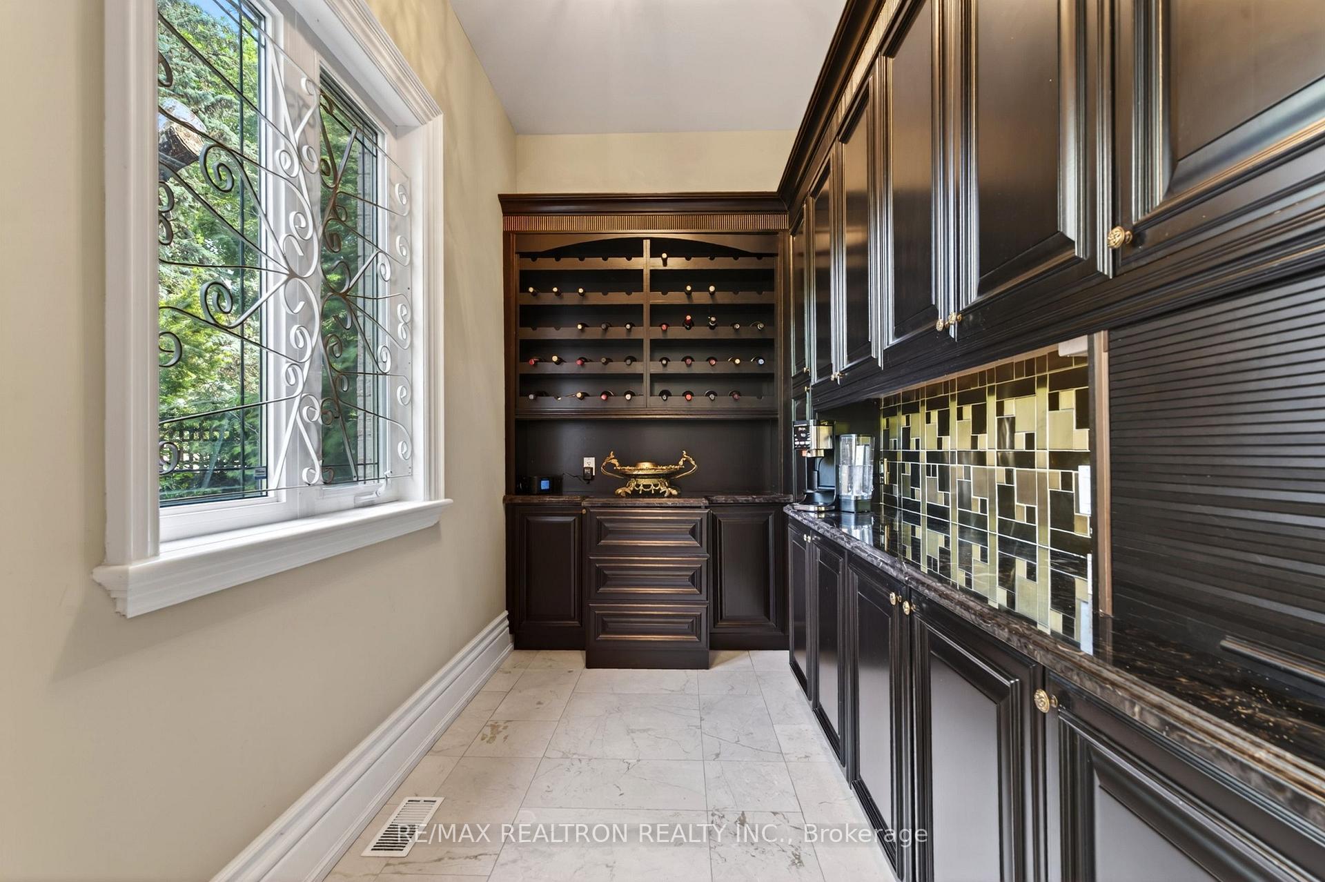 Photo 19 of 30 Thornlea Road, Markham, Thornhill — HOMEH