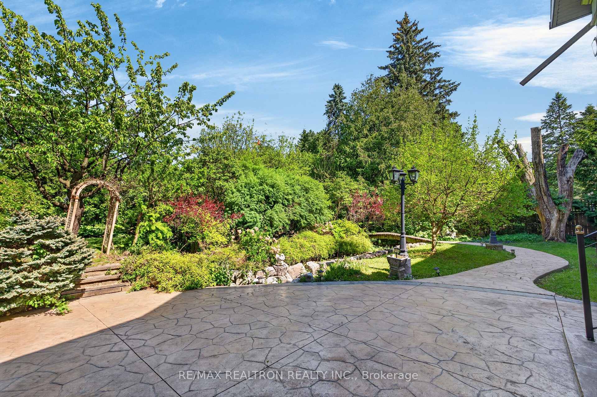 Photo 46 of 30 Thornlea Road, Markham, Thornhill — HOMEH