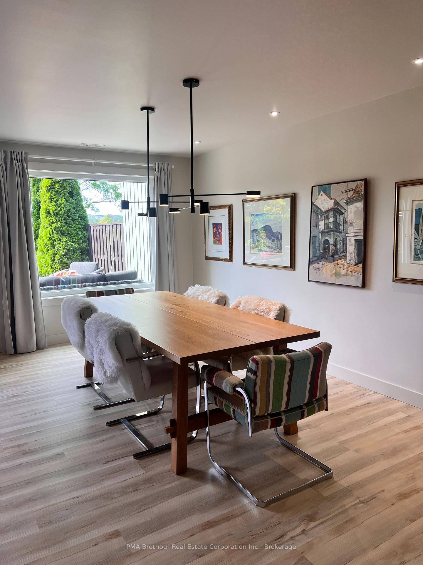 Photo 9 of Unit 12, 152 Escarpment Crescent, Collingwood — HOMEH