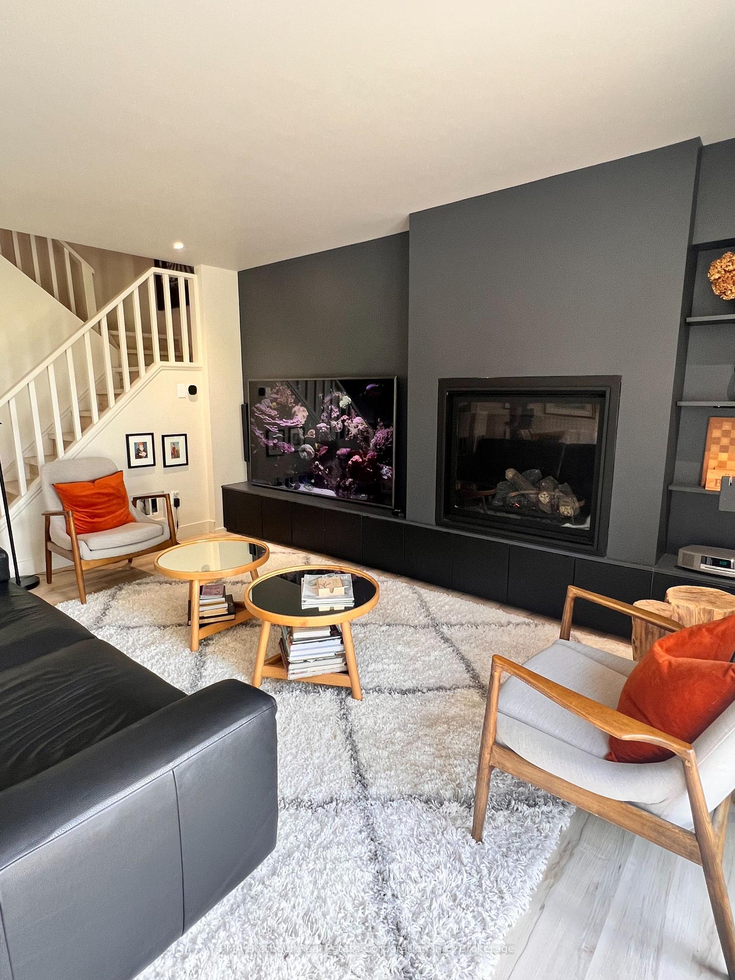Photo 12 of Unit 12, 152 Escarpment Crescent, Collingwood — HOMEH