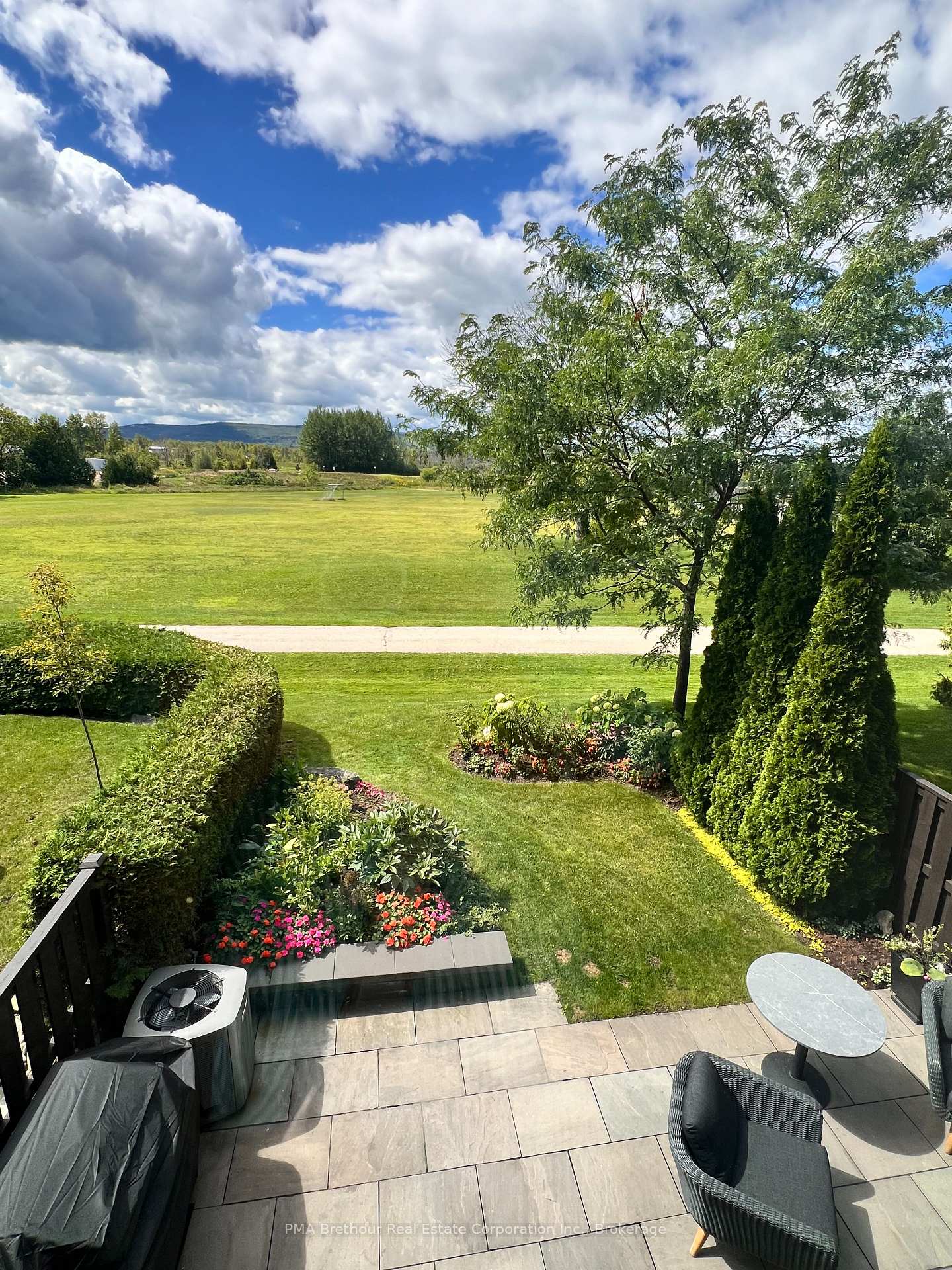 Photo 30 of Unit 12, 152 Escarpment Crescent, Collingwood — HOMEH