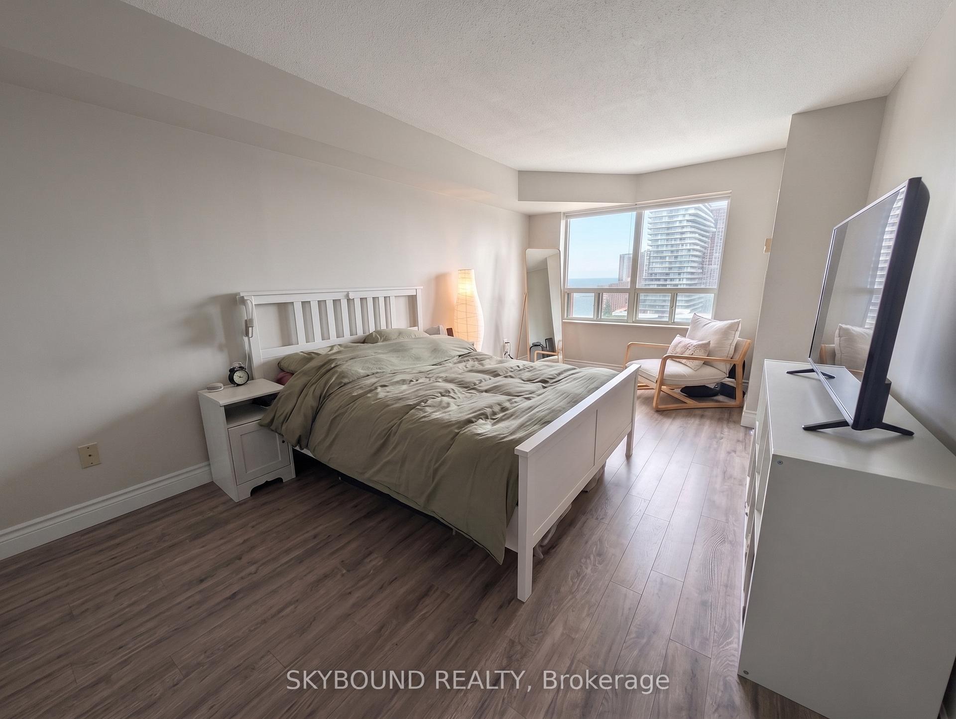 Photo 31 of Unit 1803, 335 Webb Drive, Mississauga, City Centre — HOMEH