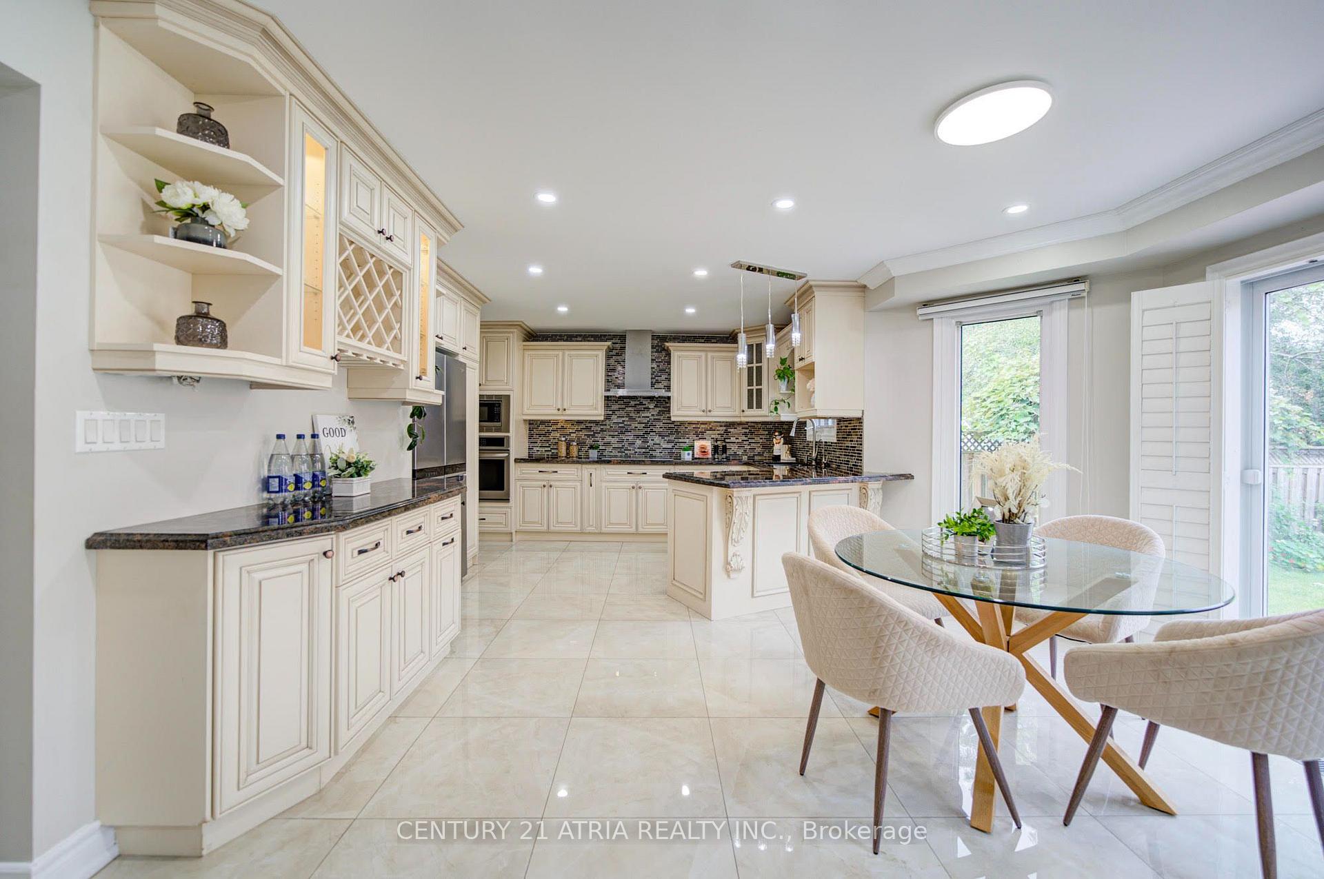 Photo 14 of 47 Coledale Road, Markham, Unionville — HOMEH