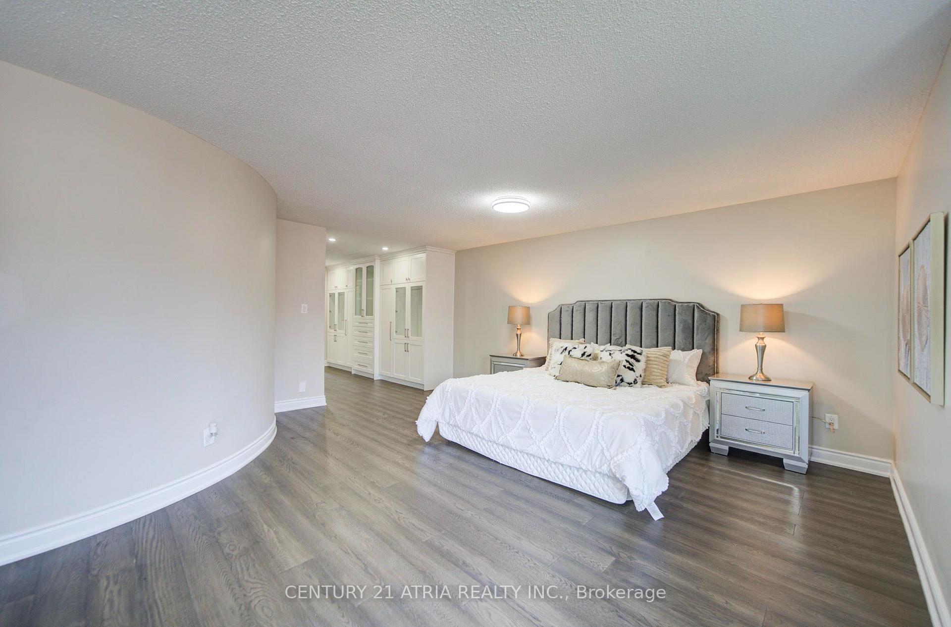 Photo 24 of 47 Coledale Road, Markham, Unionville — HOMEH