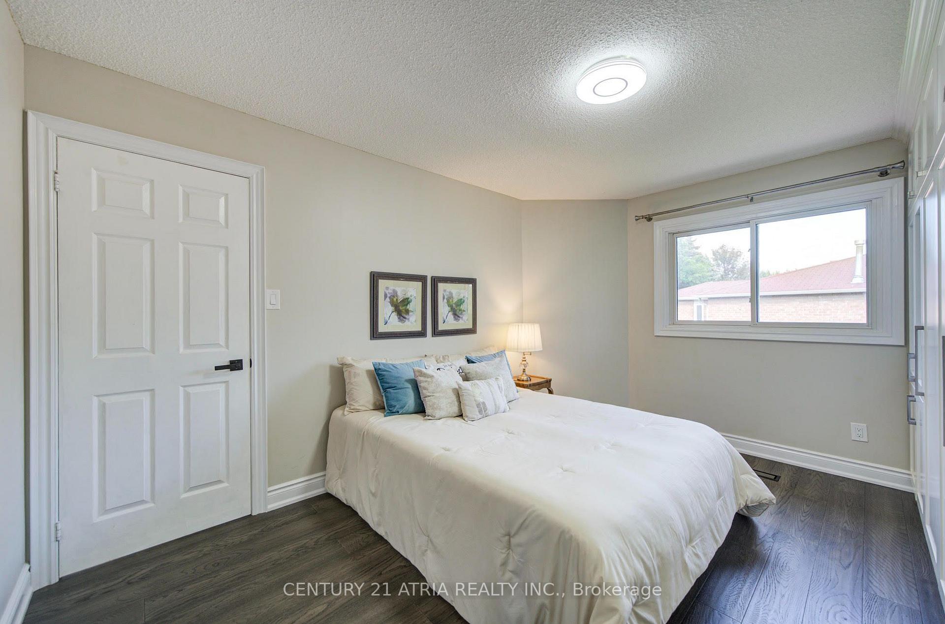 Photo 30 of 47 Coledale Road, Markham, Unionville — HOMEH