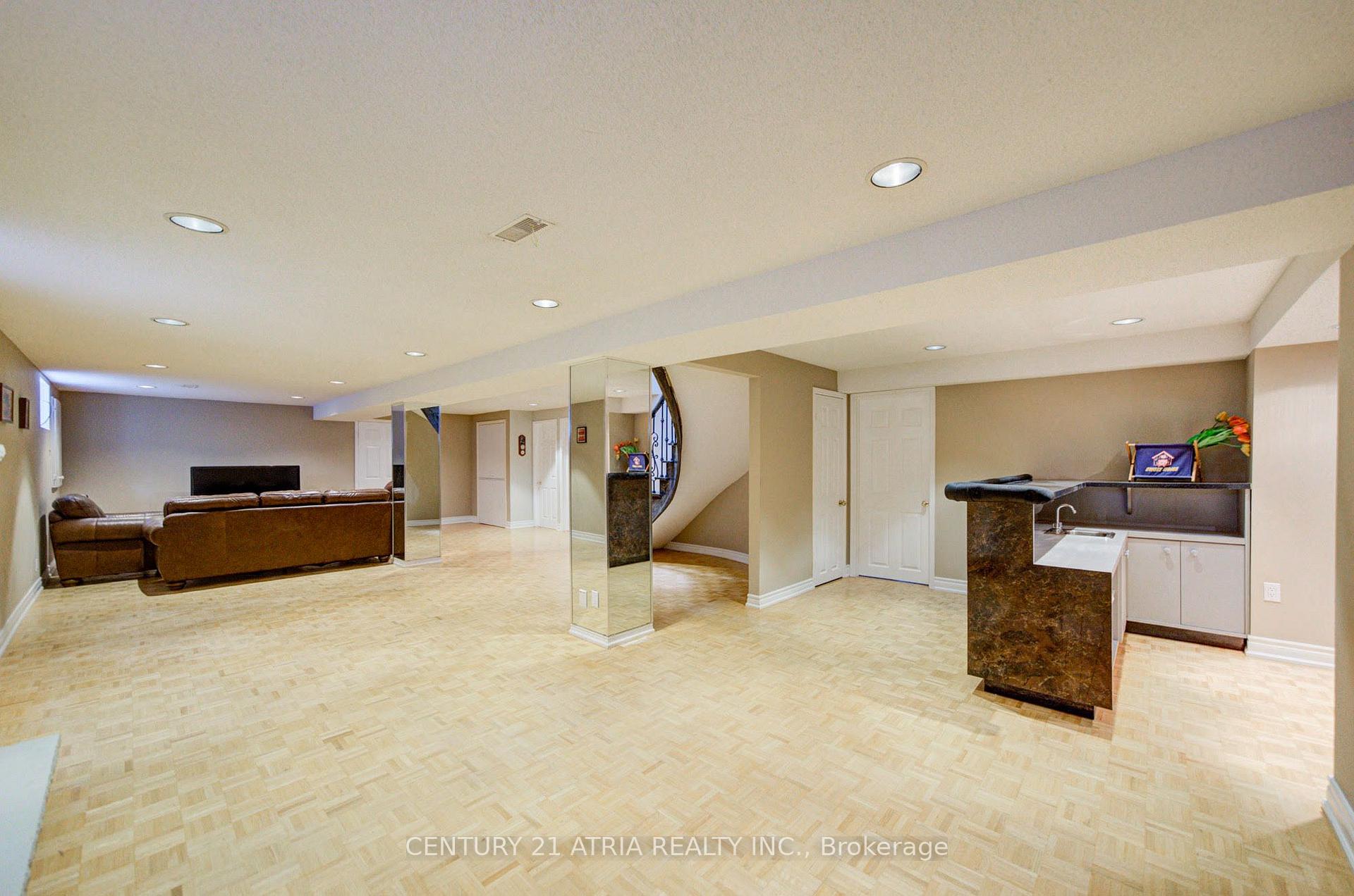 Photo 34 of 47 Coledale Road, Markham, Unionville — HOMEH
