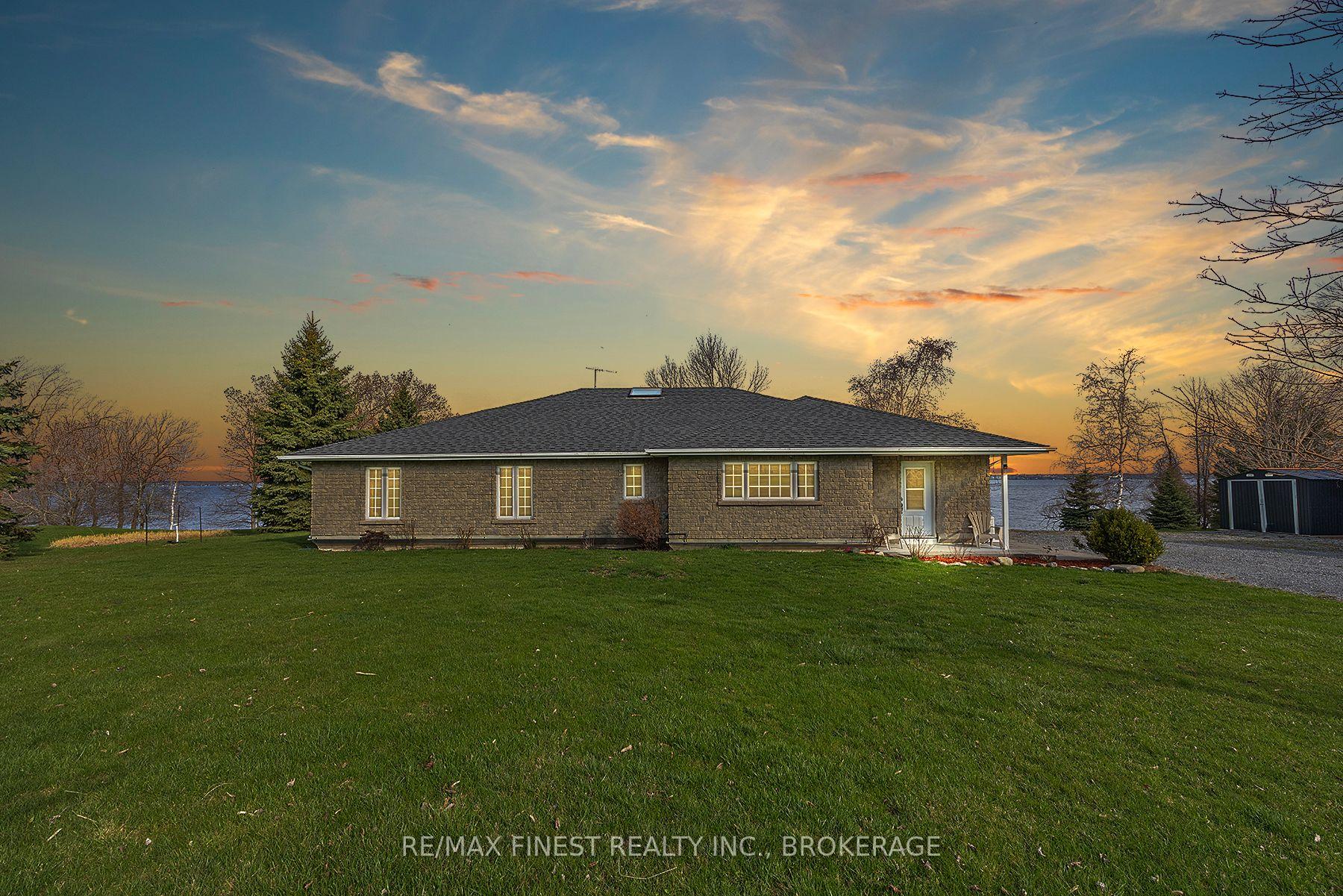 Photo of 2800 Front Road