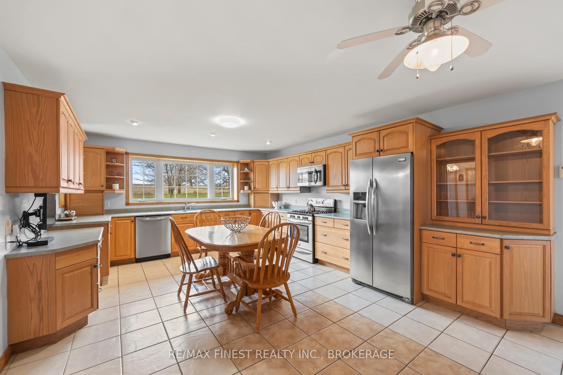 Photo 11 of 2800 Front Road, Loyalist, Amherst Island — HOMEH
