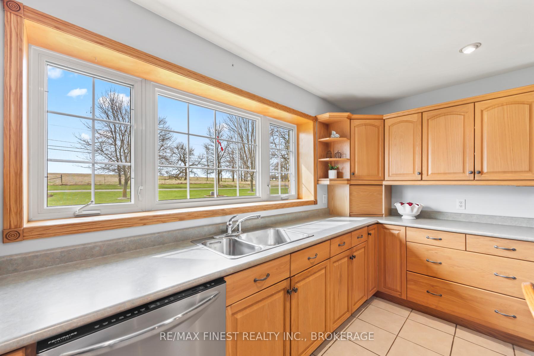 Photo 14 of 2800 Front Road, Loyalist, Amherst Island — HOMEH