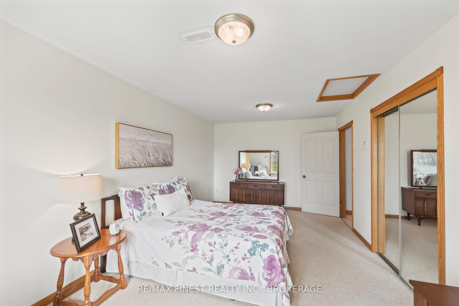 Photo 32 of 2800 Front Road, Loyalist, Amherst Island — HOMEH