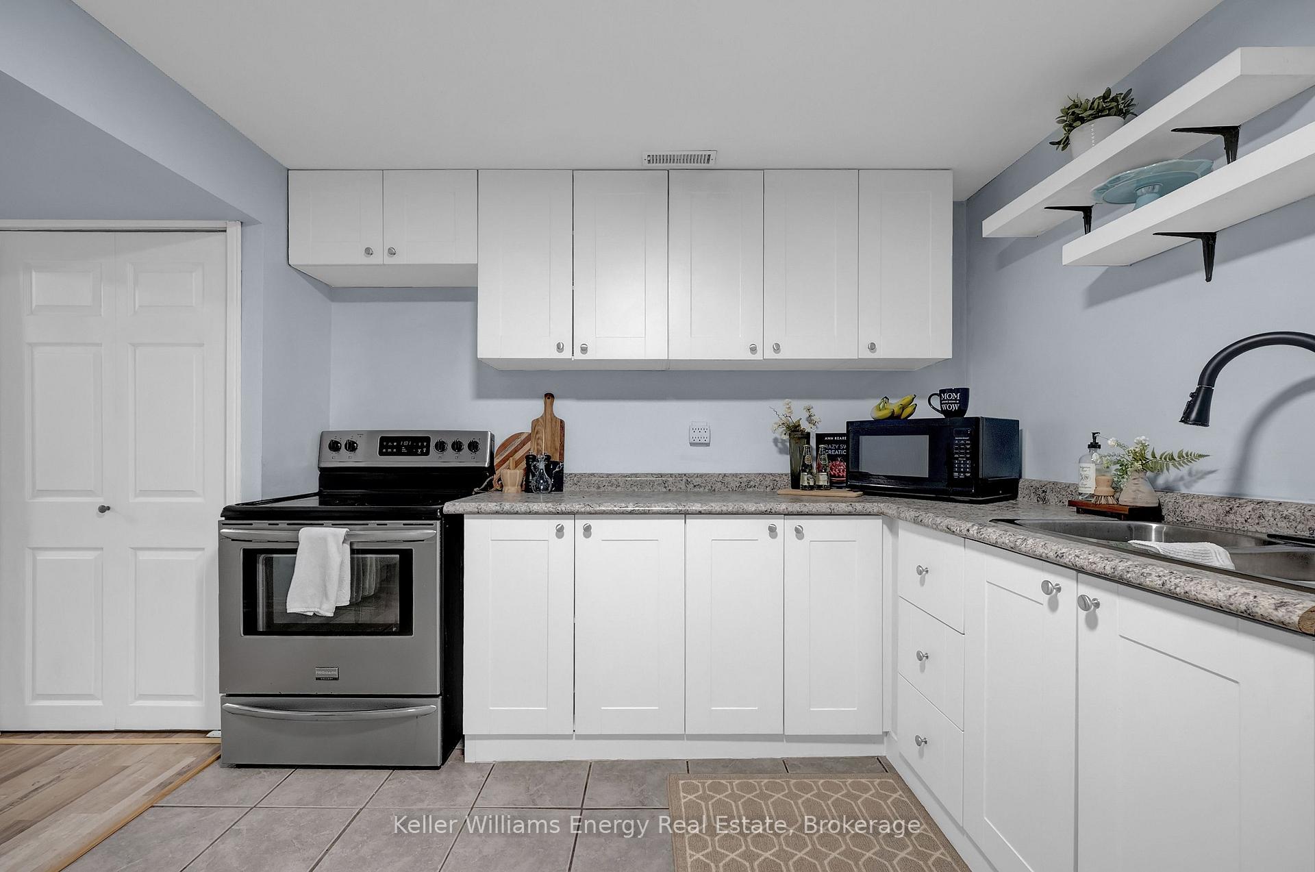 Photo 38 of 831 Lavis Street, Oshawa, Pinecrest — HOMEH