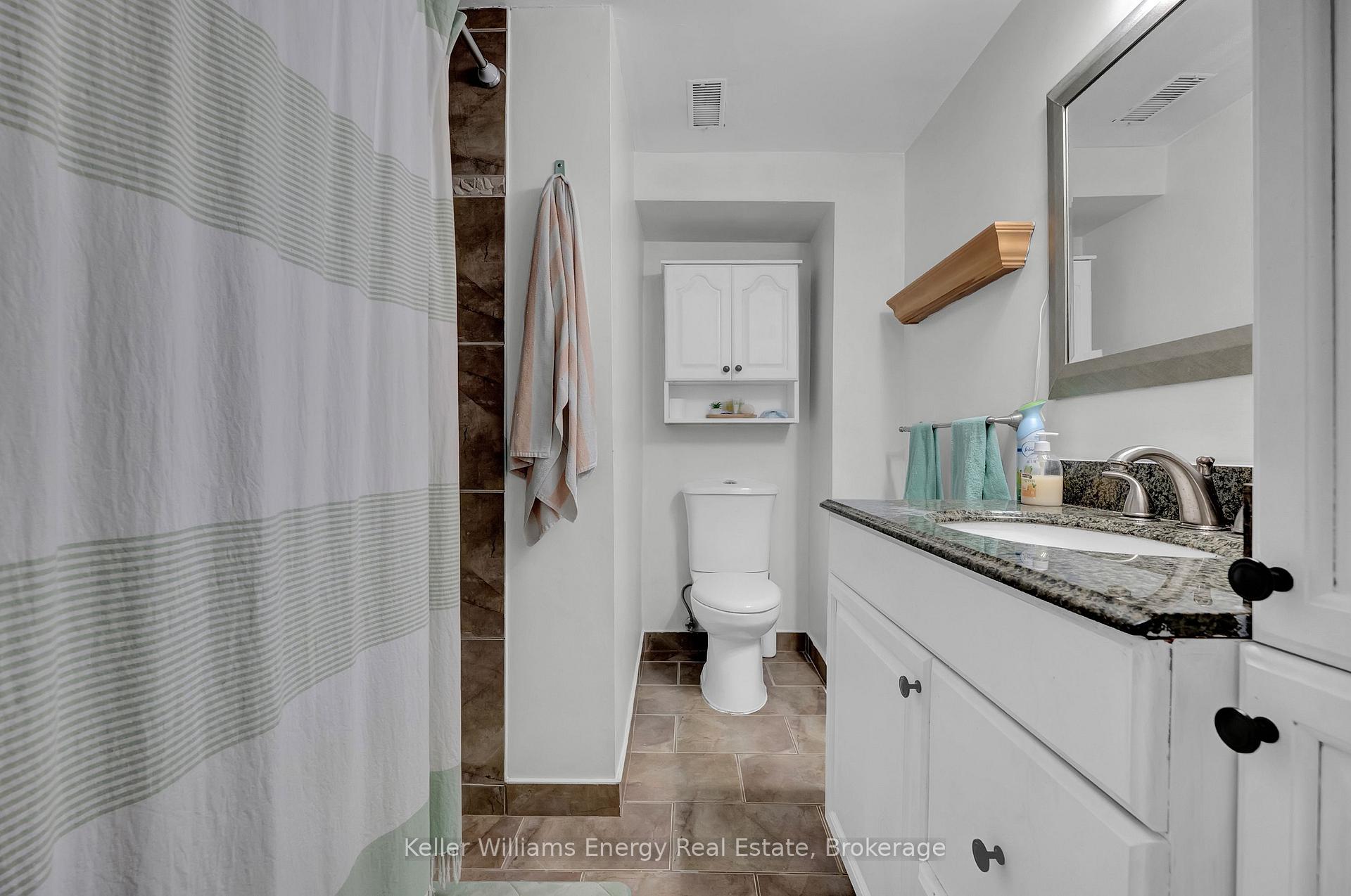 Photo 41 of 831 Lavis Street, Oshawa, Pinecrest — HOMEH