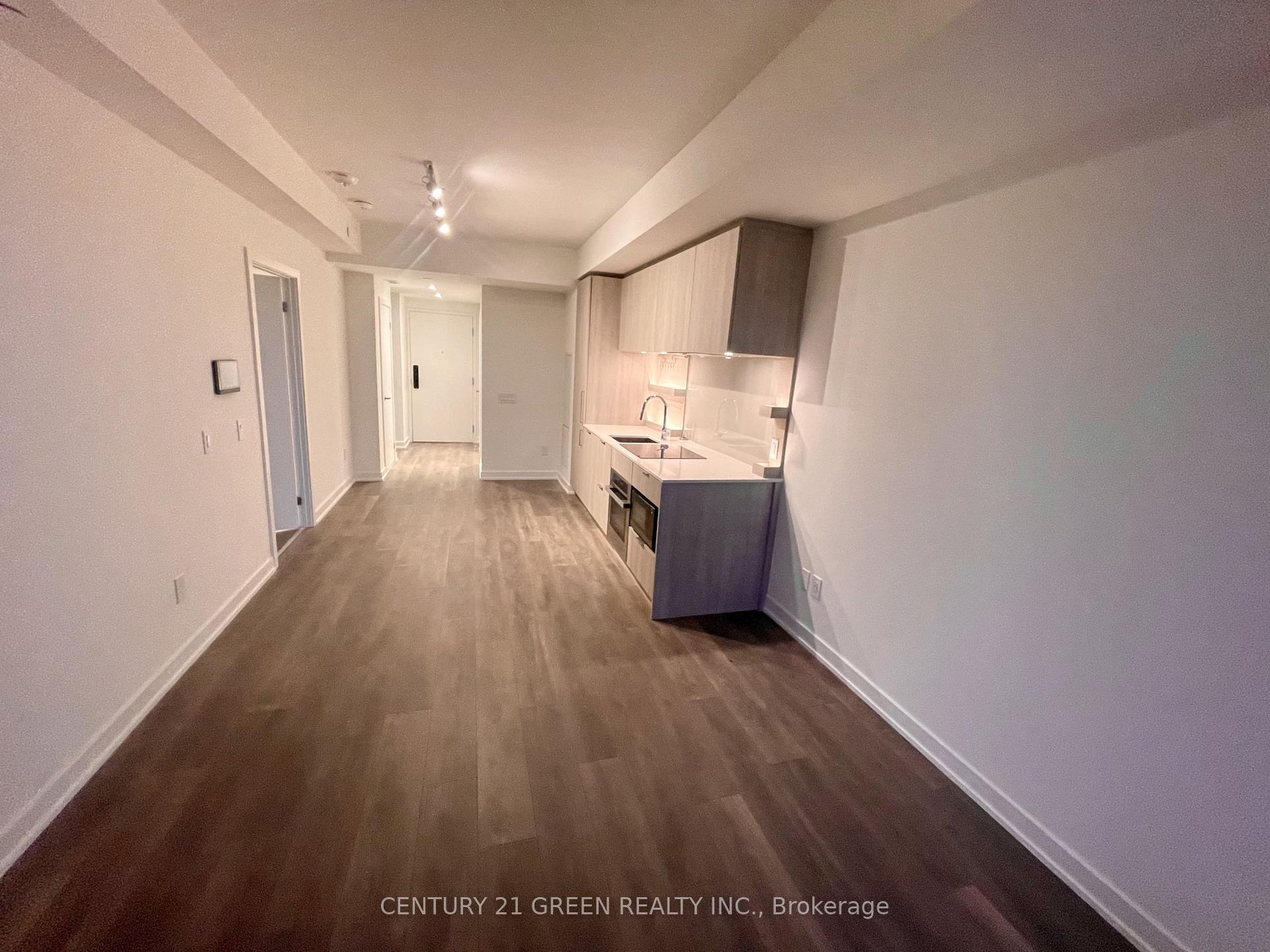 Photo 6 of Unit 206, 28 Ann Street, Mississauga, Port Credit — HOMEH