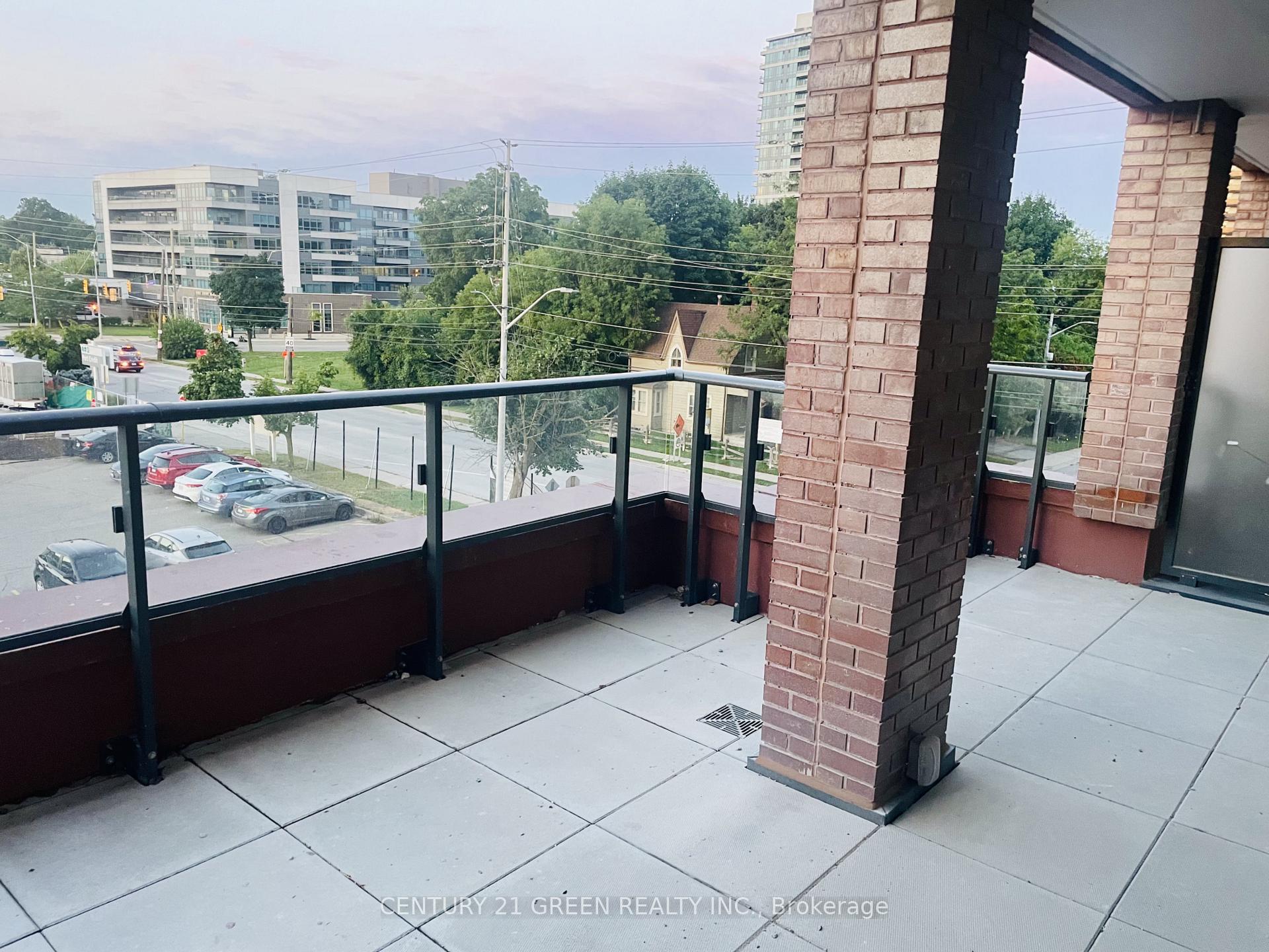 Photo 8 of Unit 206, 28 Ann Street, Mississauga, Port Credit — HOMEH