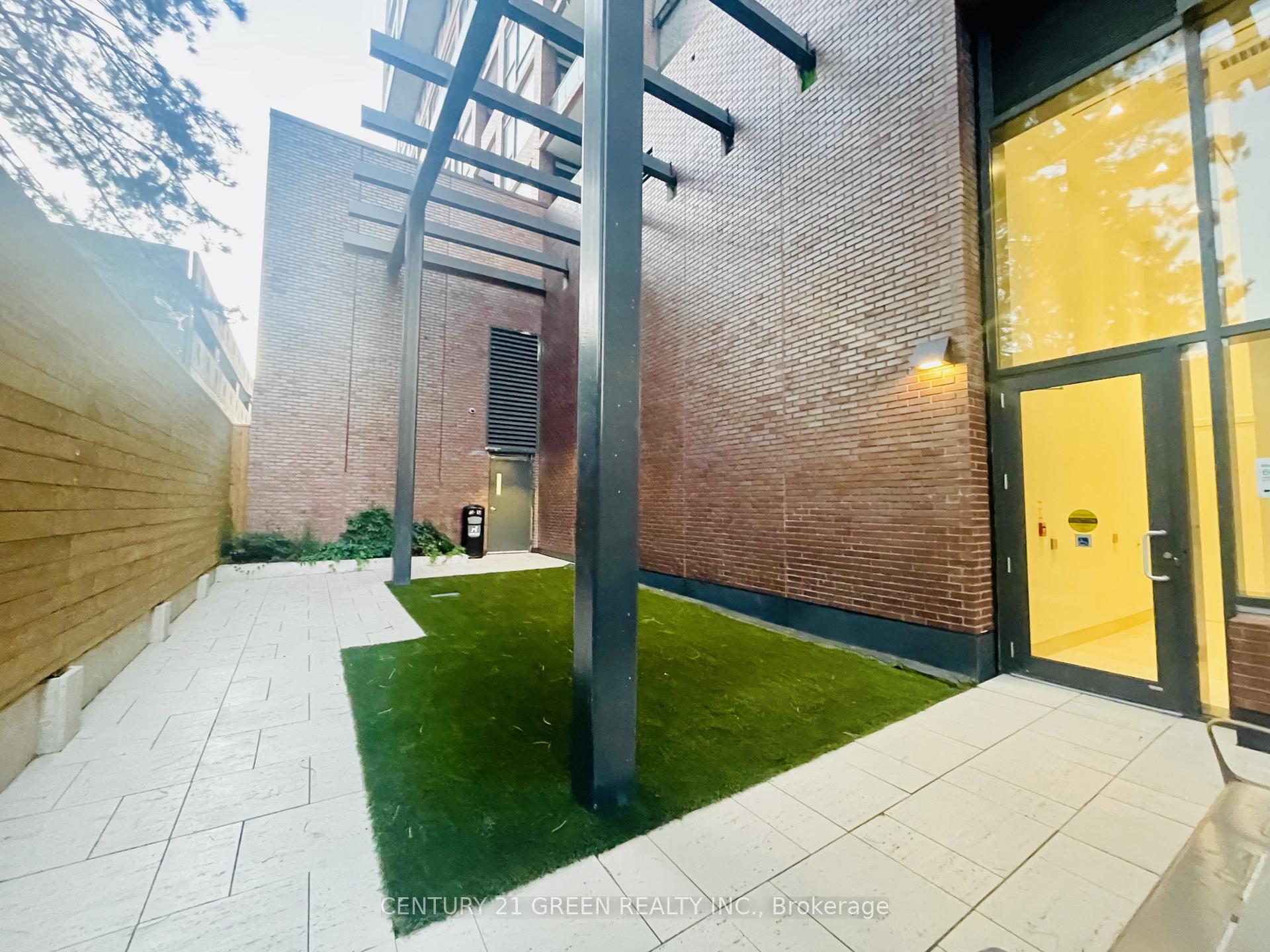 Photo 21 of Unit 206, 28 Ann Street, Mississauga, Port Credit — HOMEH