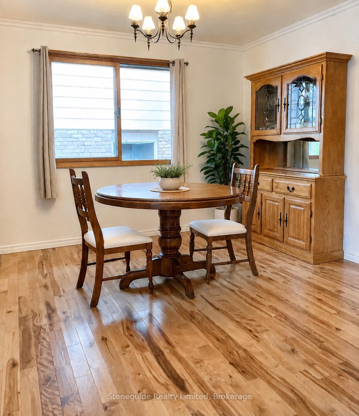 Photo 4 of 1139 Danita Boulevard, Peterborough, Monaghan Ward 2 — HOMEH