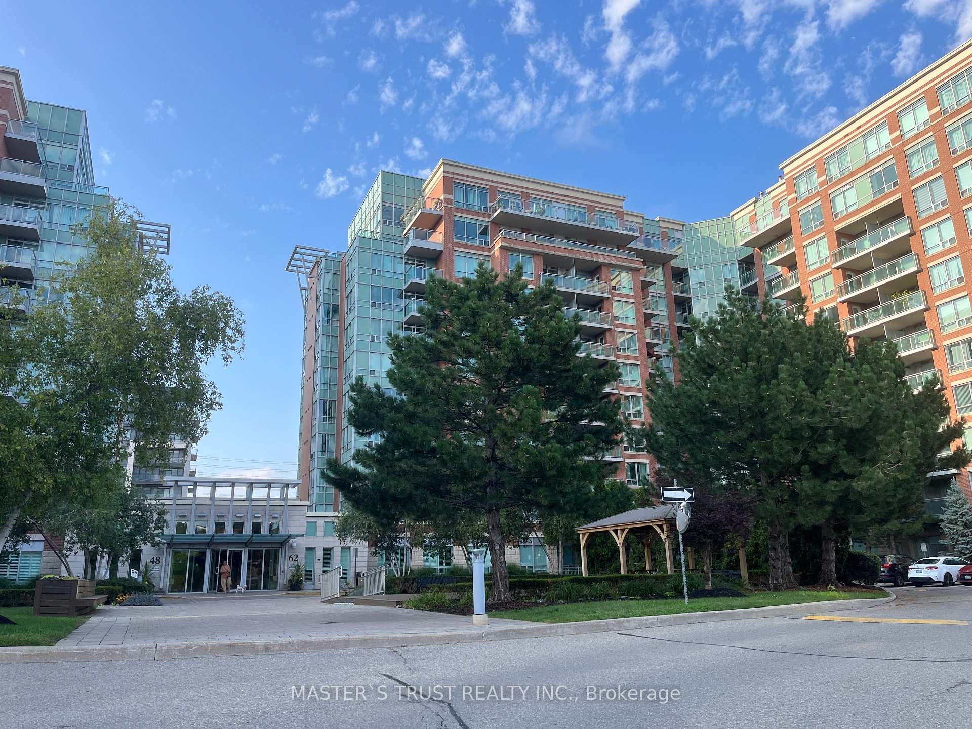 Photo 2 of Unit 522, 62 Suncrest Boulevard, Markham, Commerce Valley — HOMEH