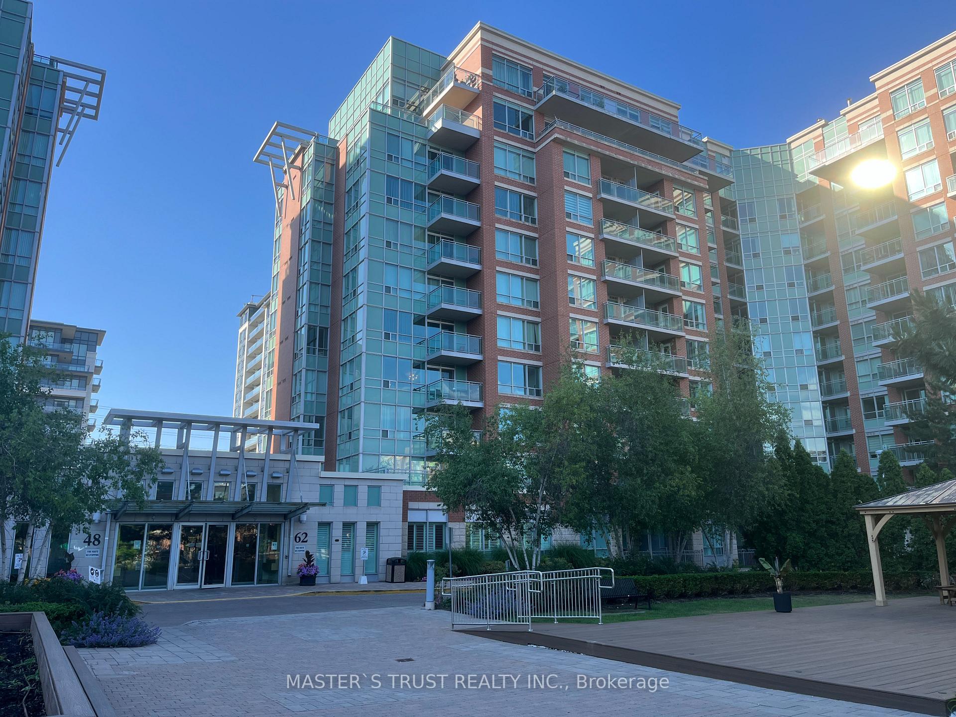 Photo of Unit 522, 62 Suncrest Boulevard