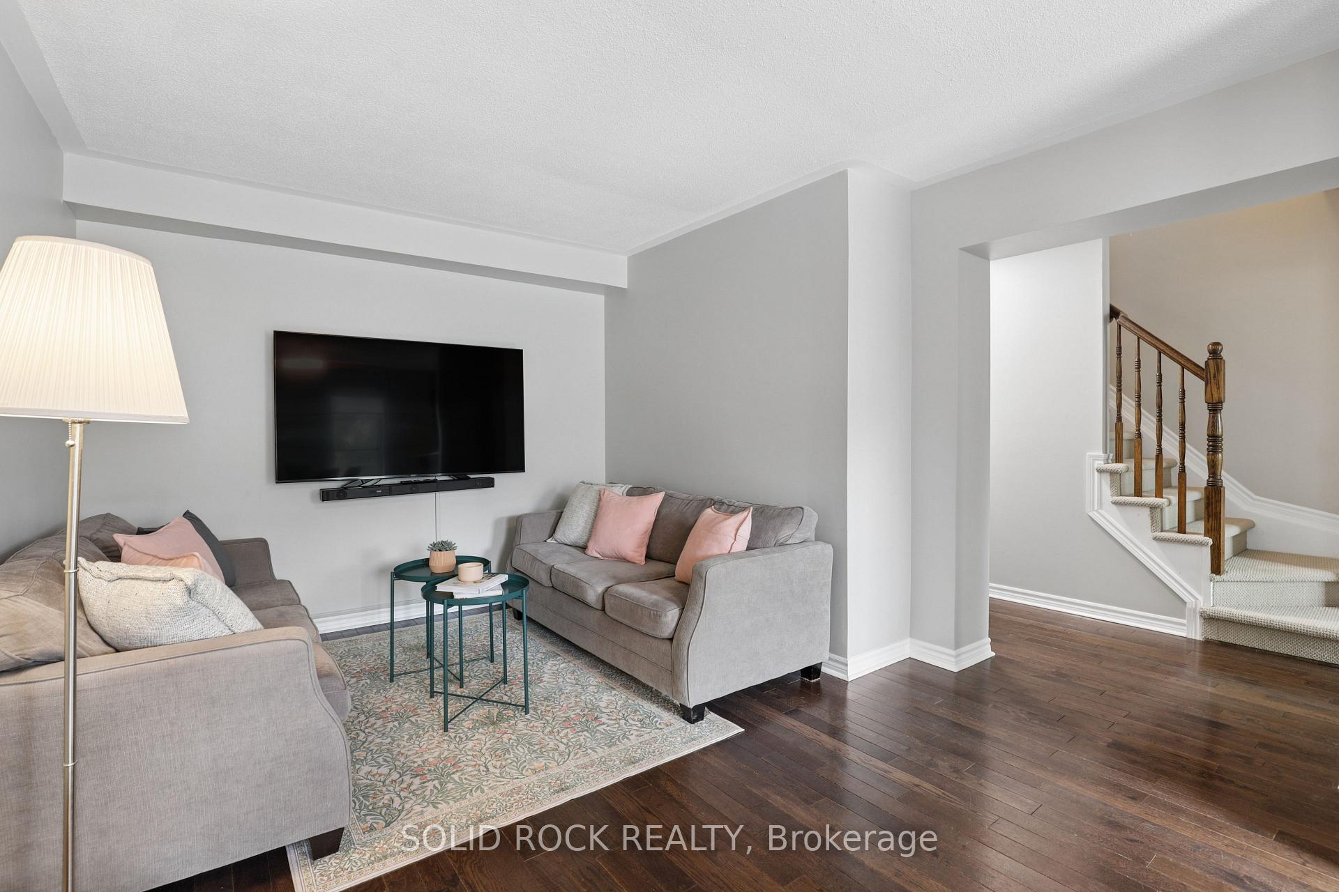 Photo 5 of 2529 Waterlilly Way, Ottawa, Barrhaven - Heritage Park — HOMEH