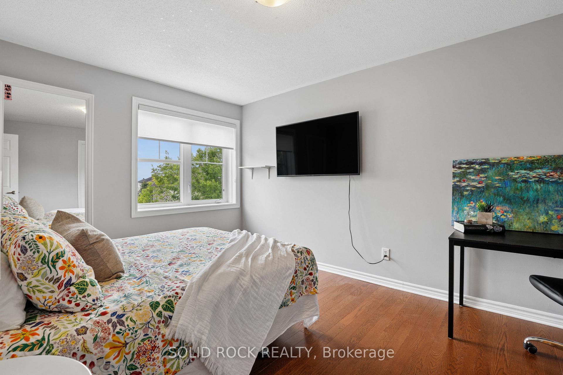Photo 17 of 2529 Waterlilly Way, Ottawa, Barrhaven - Heritage Park — HOMEH
