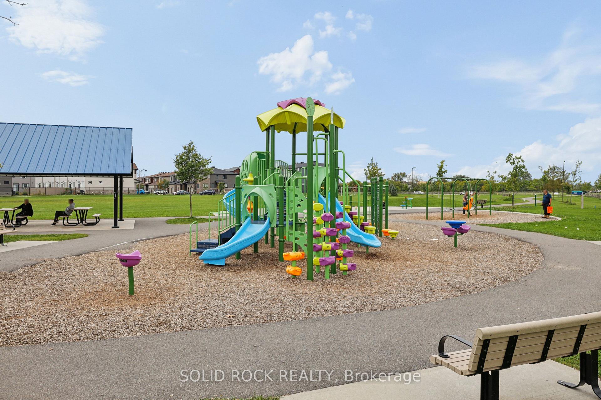 Photo 21 of 2529 Waterlilly Way, Ottawa, Barrhaven - Heritage Park — HOMEH