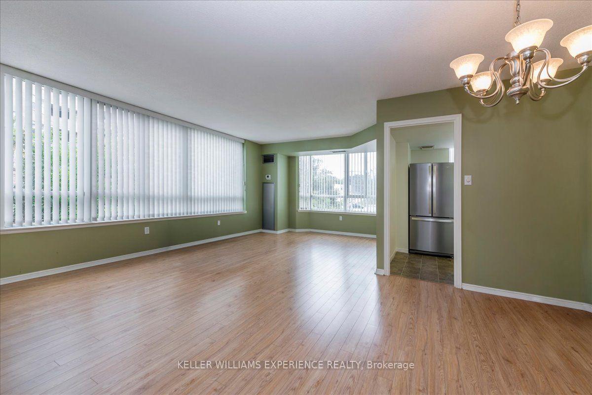 Photo 9 of Unit 503, 270 Davis Drive, Newmarket, Central Newmarket — HOMEH