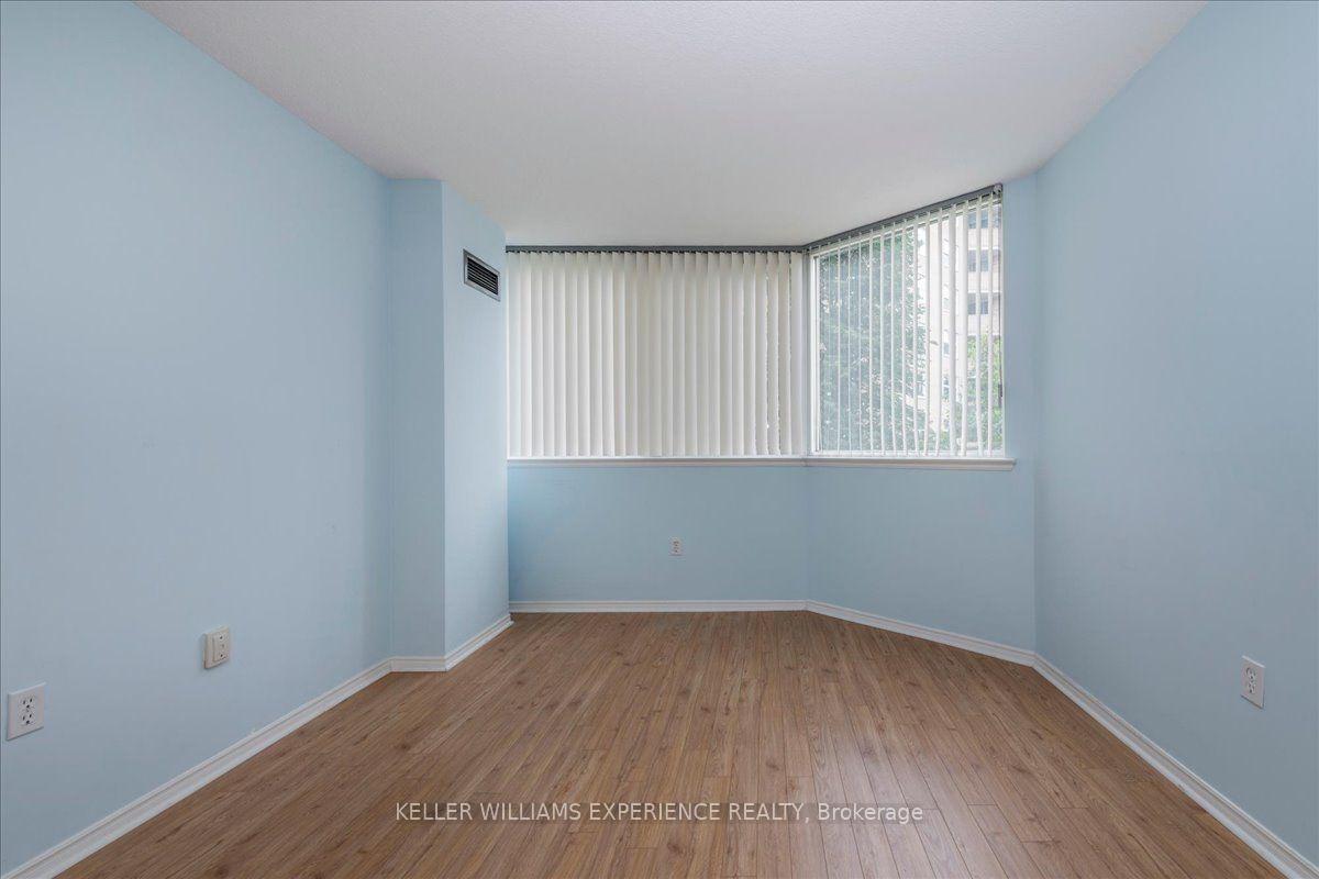 Photo 18 of Unit 503, 270 Davis Drive, Newmarket, Central Newmarket — HOMEH