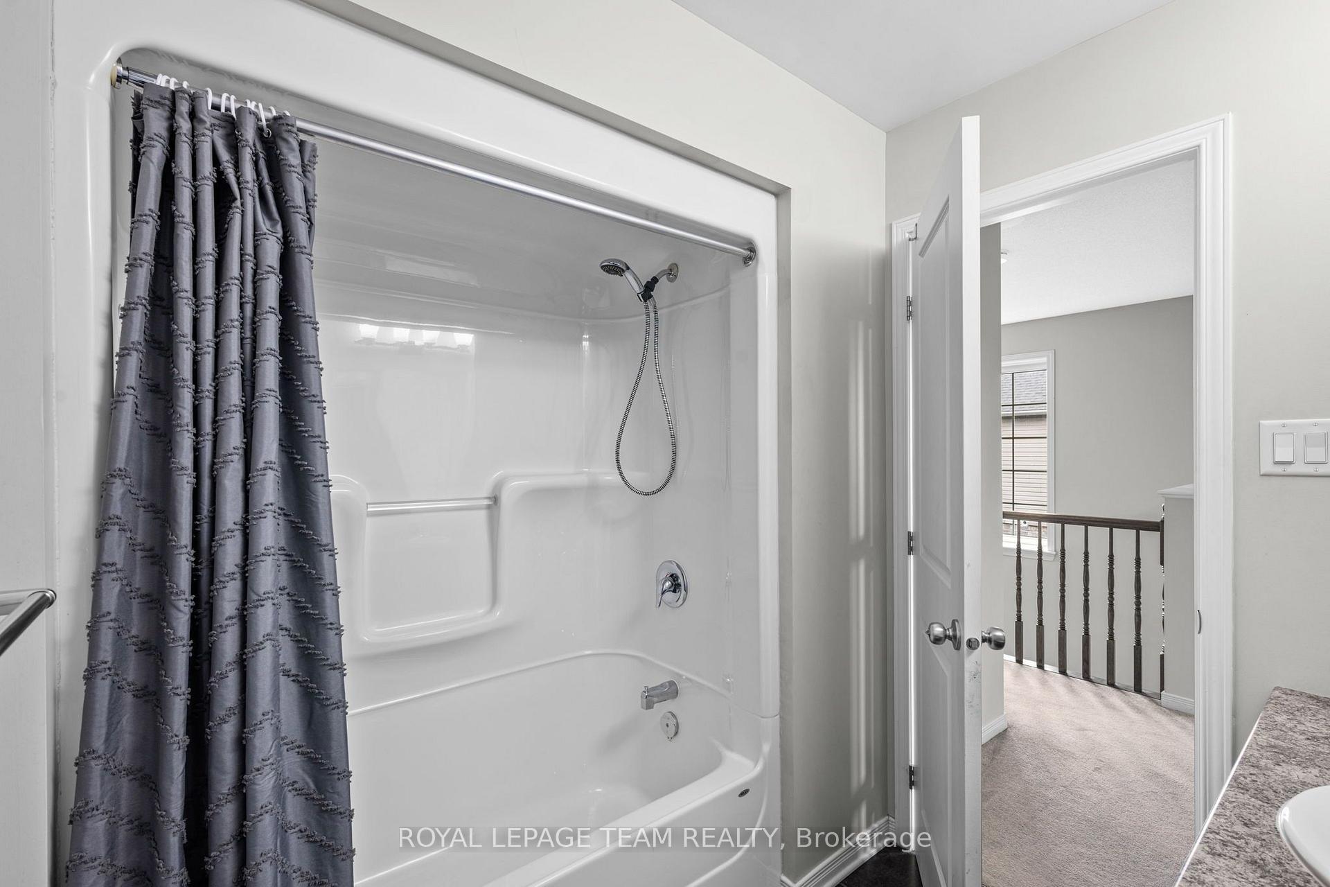 Photo 19 of 534 Barrick Hill Road, Ottawa, Kanata - Emerald Meadows/Trailwest — HOMEH