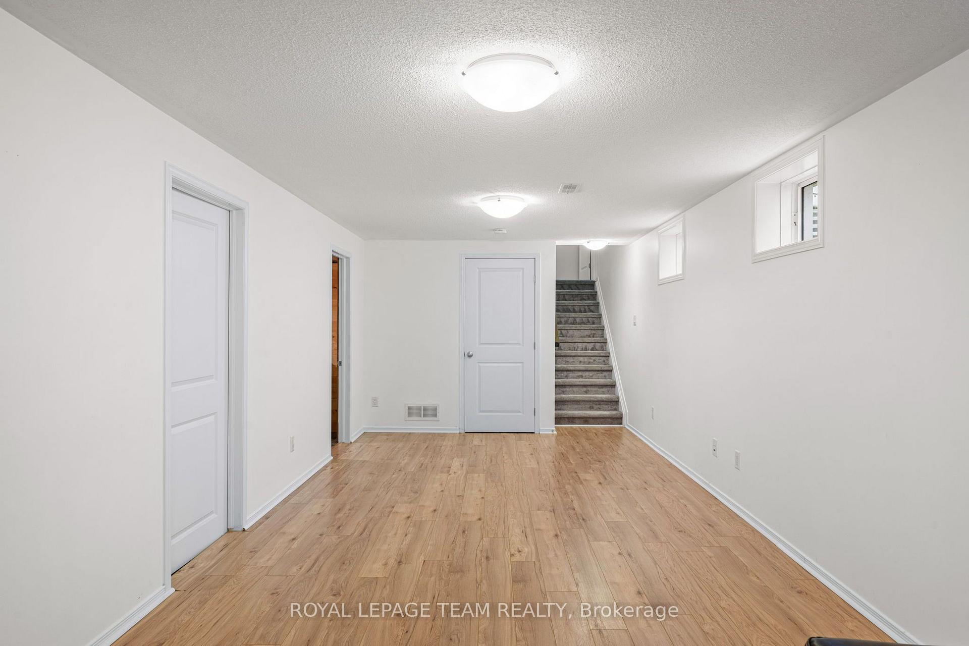 Photo 31 of 534 Barrick Hill Road, Ottawa, Kanata - Emerald Meadows/Trailwest — HOMEH