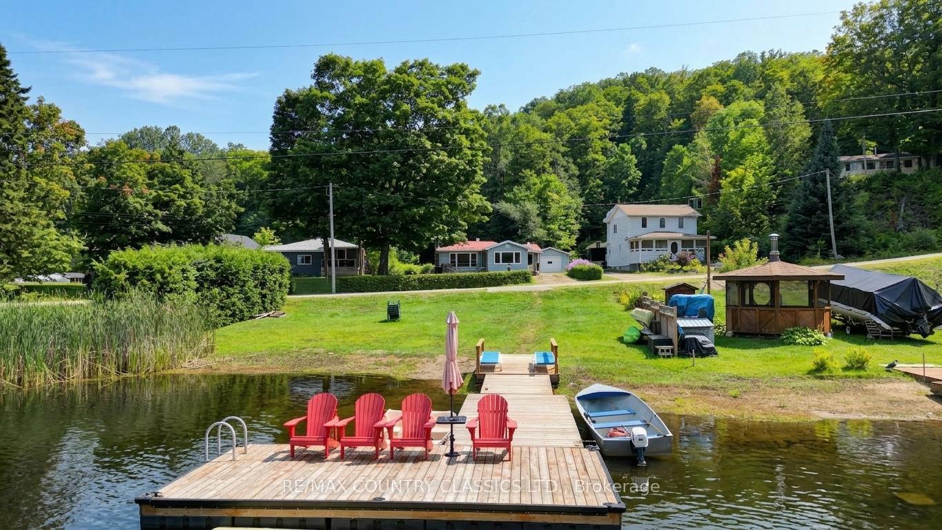 Photo of 1055 Burleigh Road