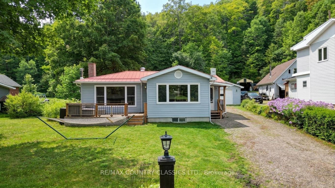 Photo 3 of 1055 Burleigh Road, Highlands East, Monmouth — HOMEH