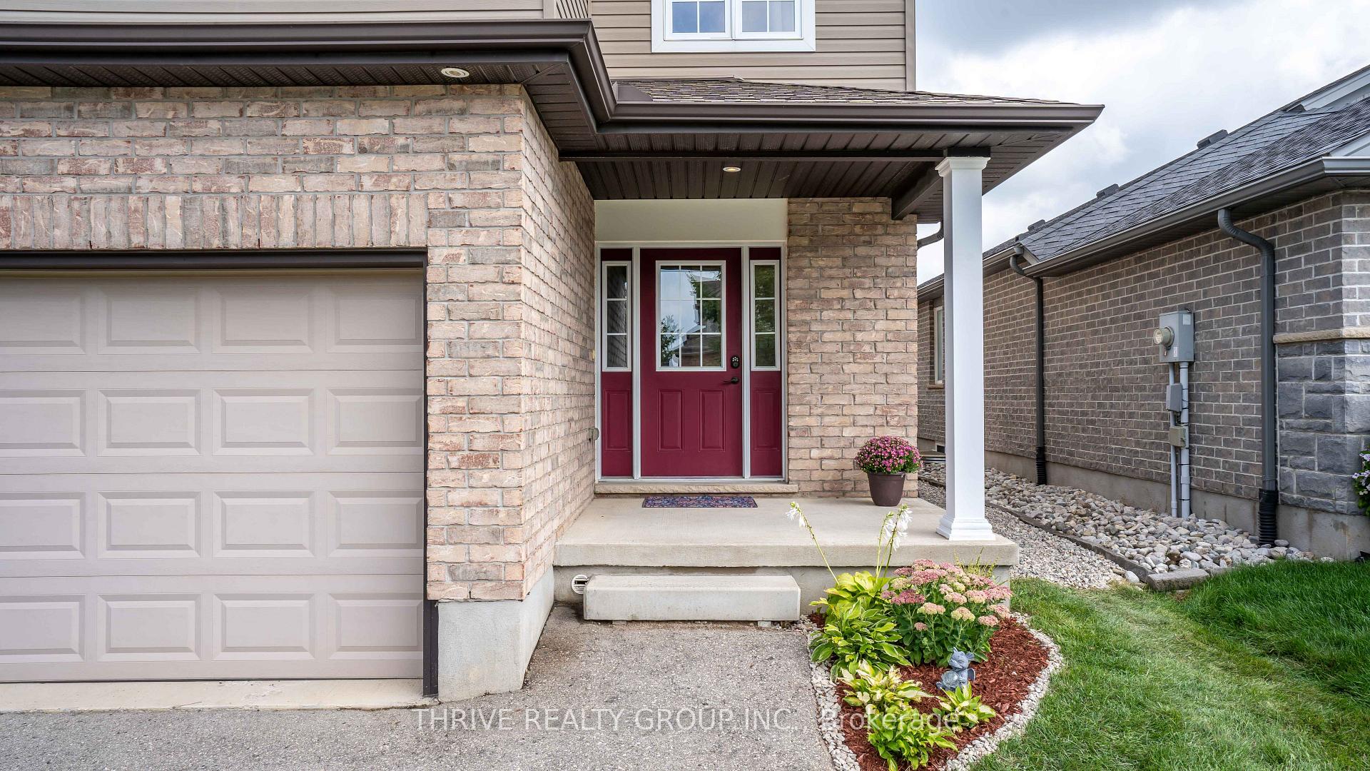 Photo 3 of 2695 Foxbend Link, London, North S — HOMEH