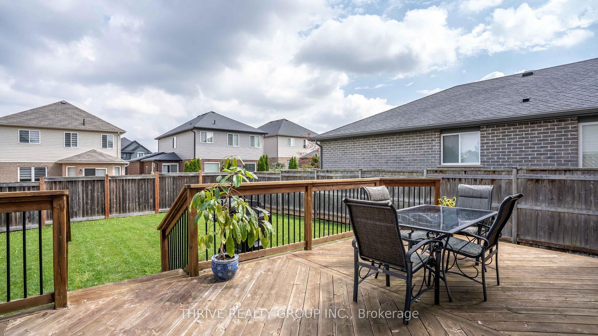 Photo 26 of 2695 Foxbend Link, London, North S — HOMEH