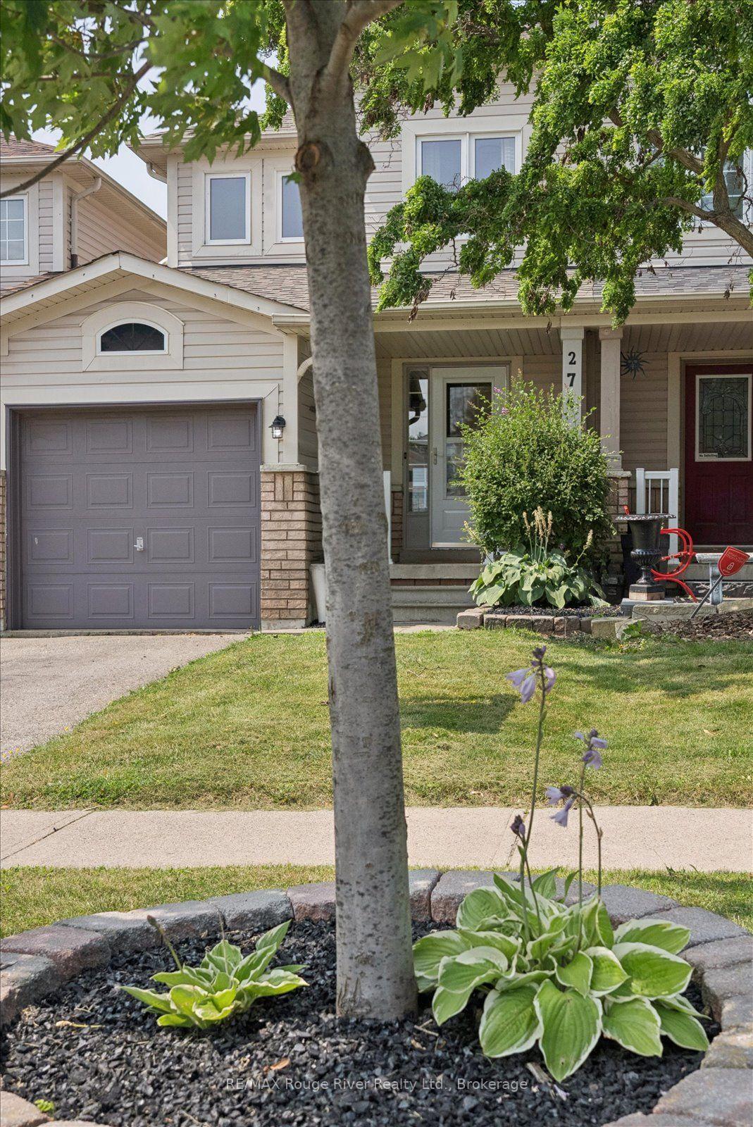 Photo 3 of 274 Swindells Street, Clarington, Bowmanville — HOMEH