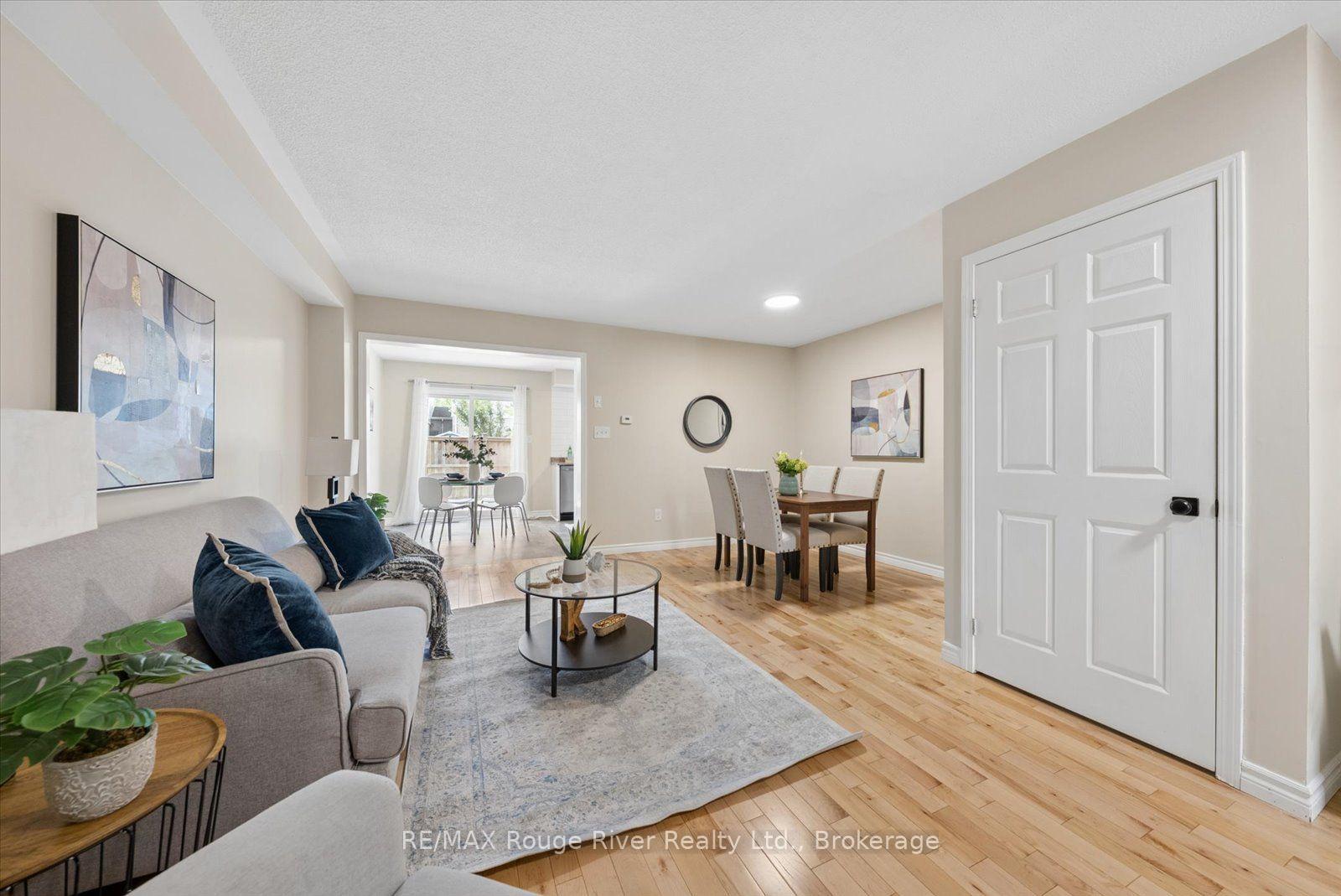 Photo 9 of 274 Swindells Street, Clarington, Bowmanville — HOMEH