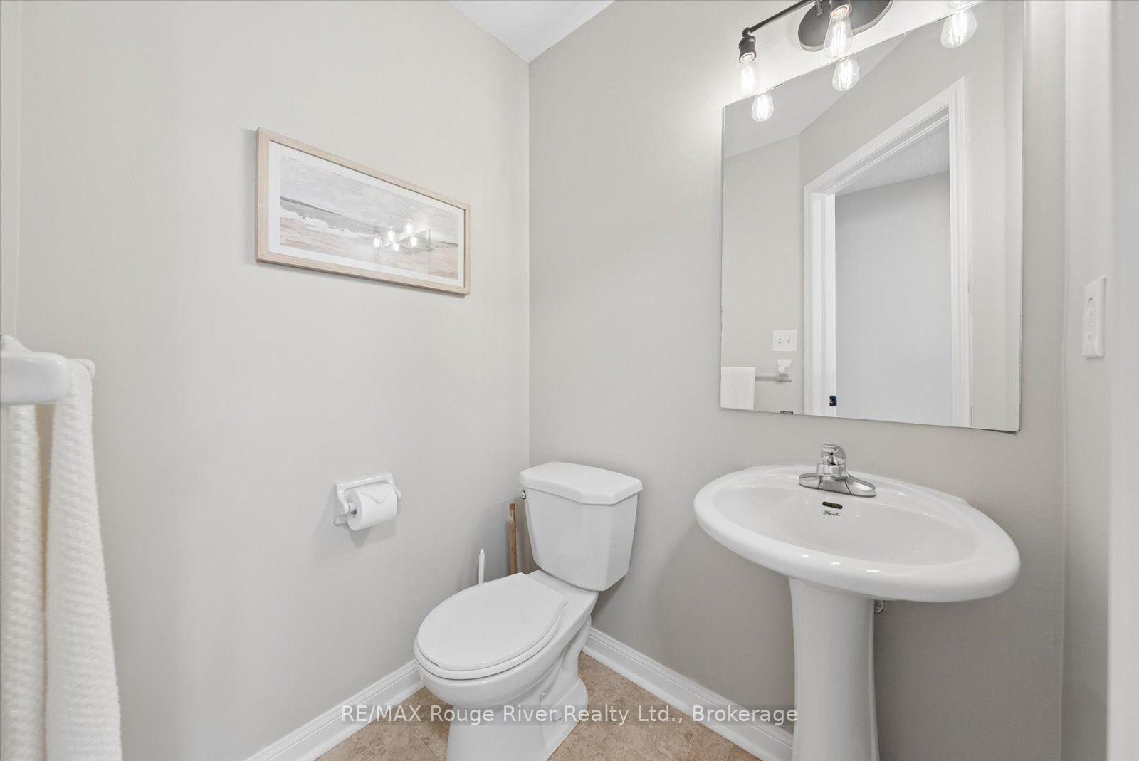 Photo 17 of 274 Swindells Street, Clarington, Bowmanville — HOMEH