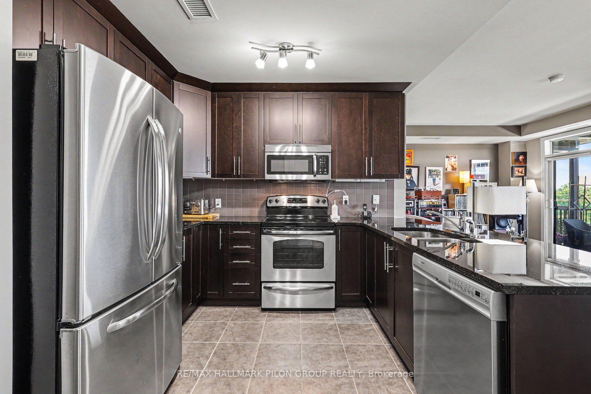 Photo 7 of Unit 7, 10 Prestige Circle, Ottawa, Chatelaine Village — HOMEH