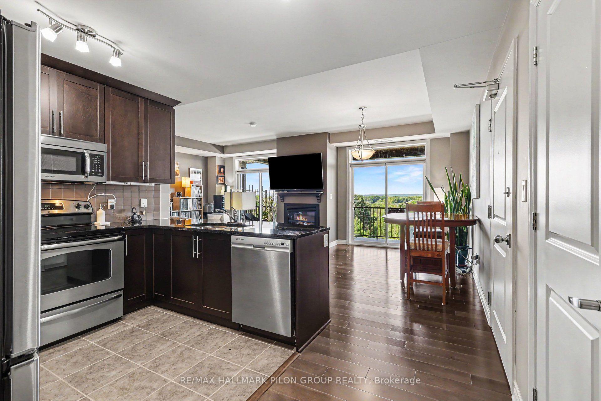 Photo 8 of Unit 7, 10 Prestige Circle, Ottawa, Chatelaine Village — HOMEH