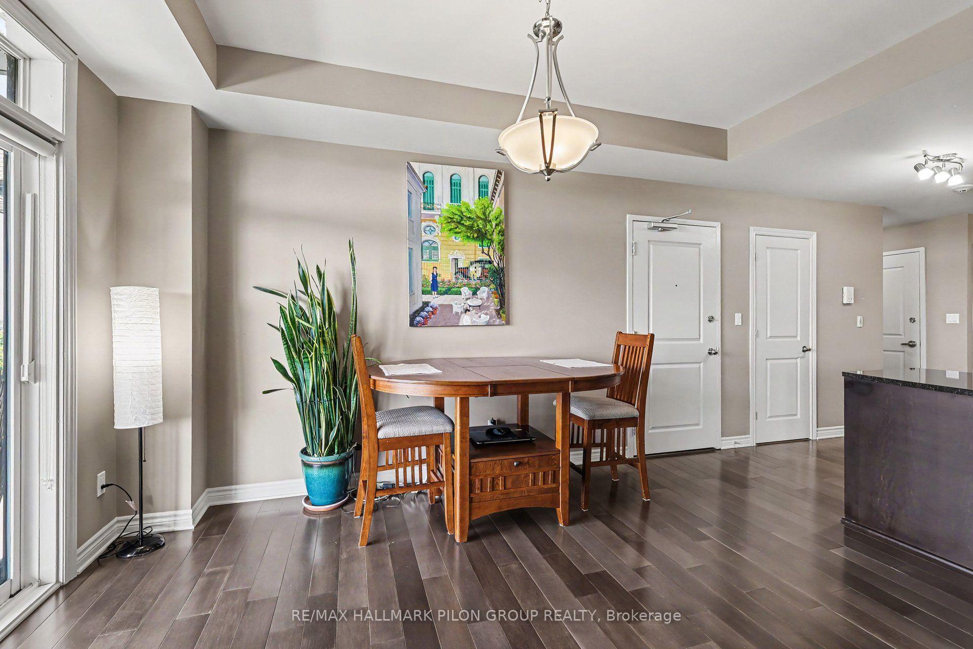 Photo 10 of Unit 7, 10 Prestige Circle, Ottawa, Chatelaine Village — HOMEH