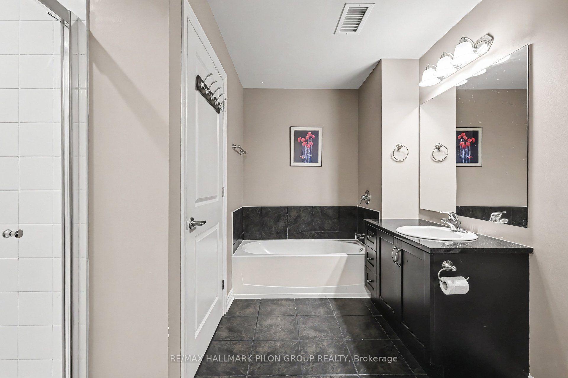 Photo 17 of Unit 7, 10 Prestige Circle, Ottawa, Chatelaine Village — HOMEH