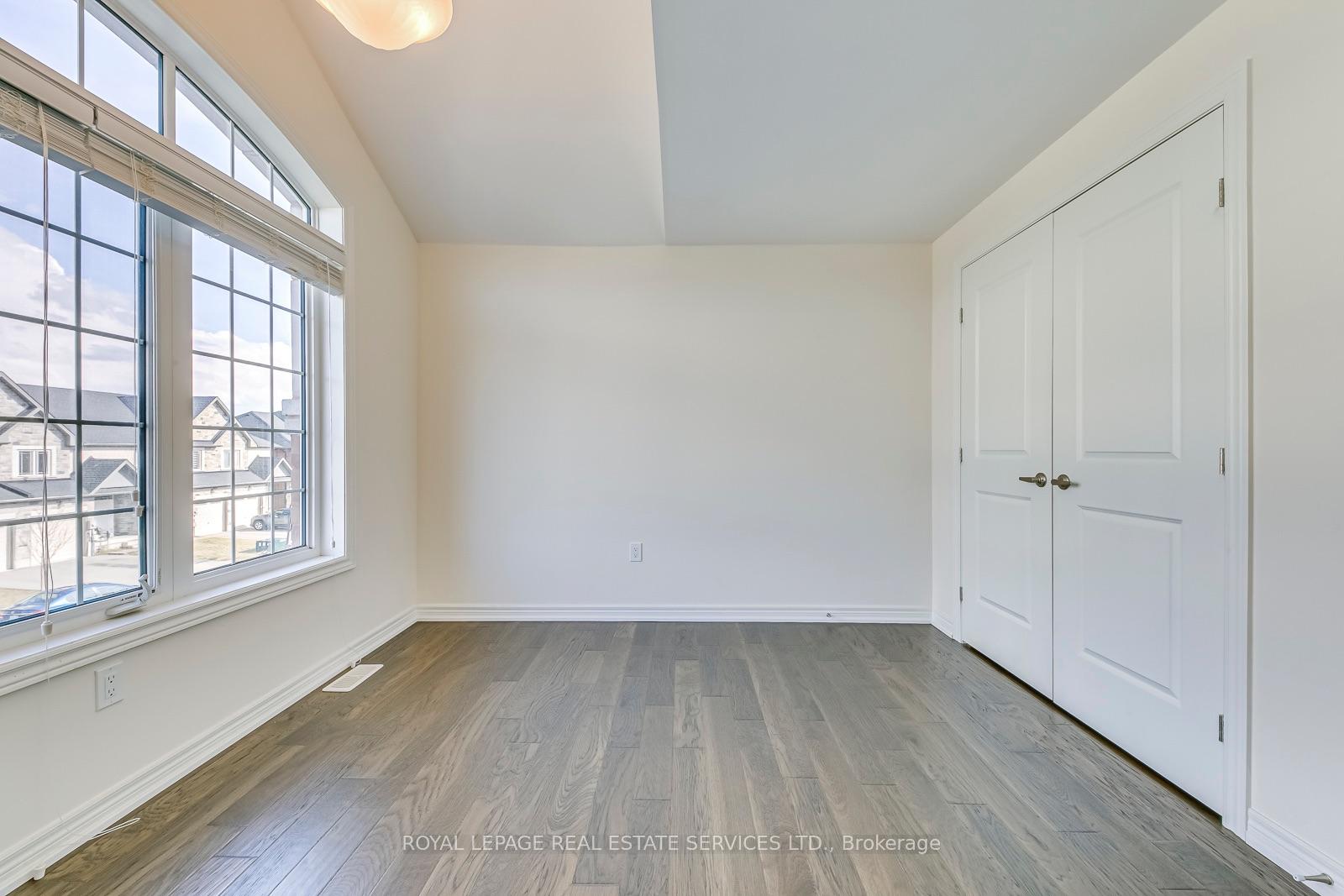 Photo 28 of 22 Callon Drive, Hamilton, Meadowlands — HOMEH