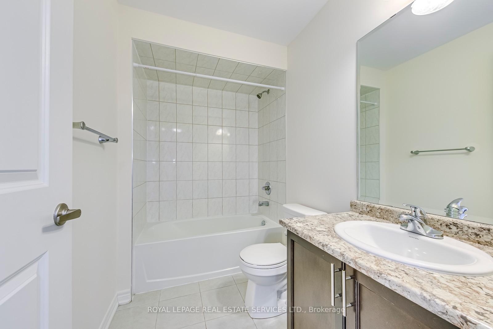 Photo 30 of 22 Callon Drive, Hamilton, Meadowlands — HOMEH