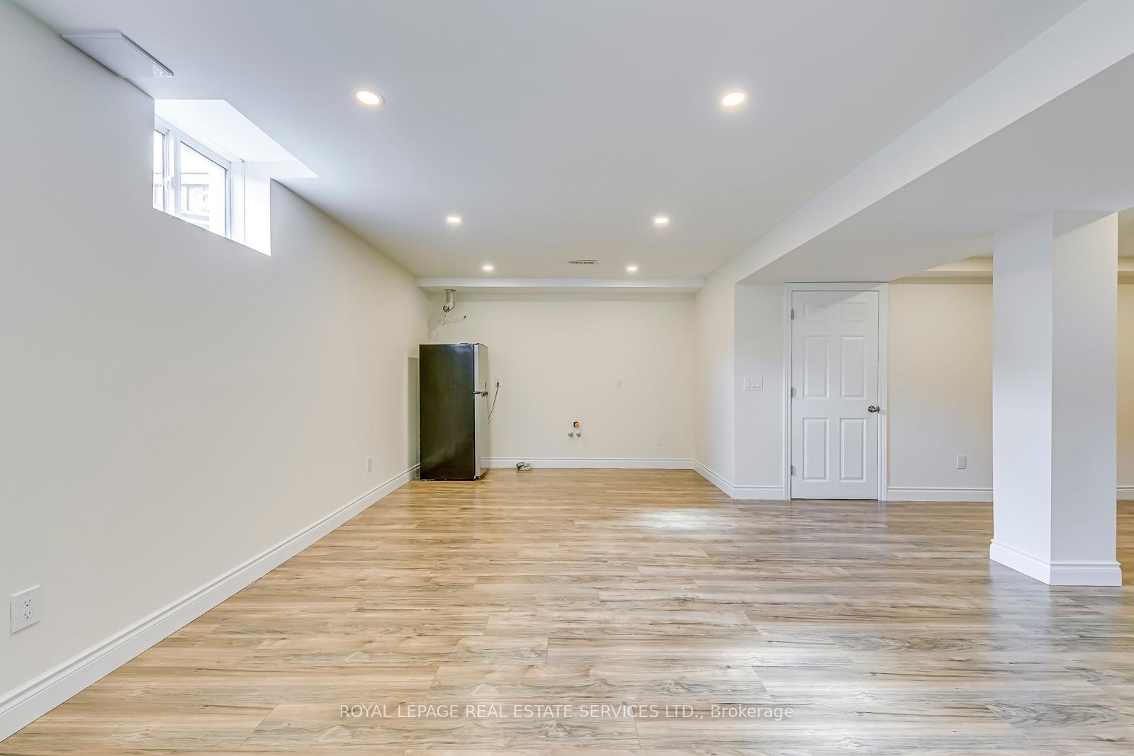 Photo 35 of 22 Callon Drive, Hamilton, Meadowlands — HOMEH