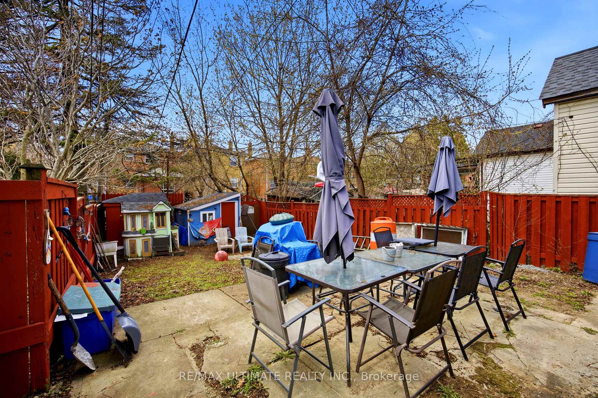Photo 23 of 82 Beechwood Avenue, Toronto, Rockcliffe-Smythe — HOMEH